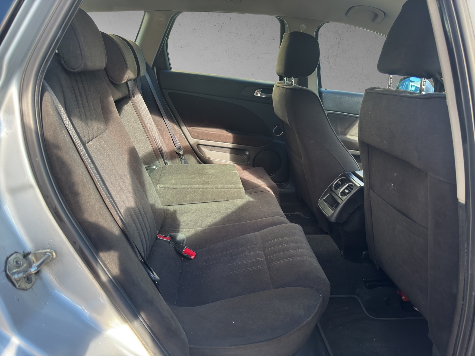 ALFA ROMEO 159 Sportwagon 2.4 JTD Distinctive Q-Tronic-image-14