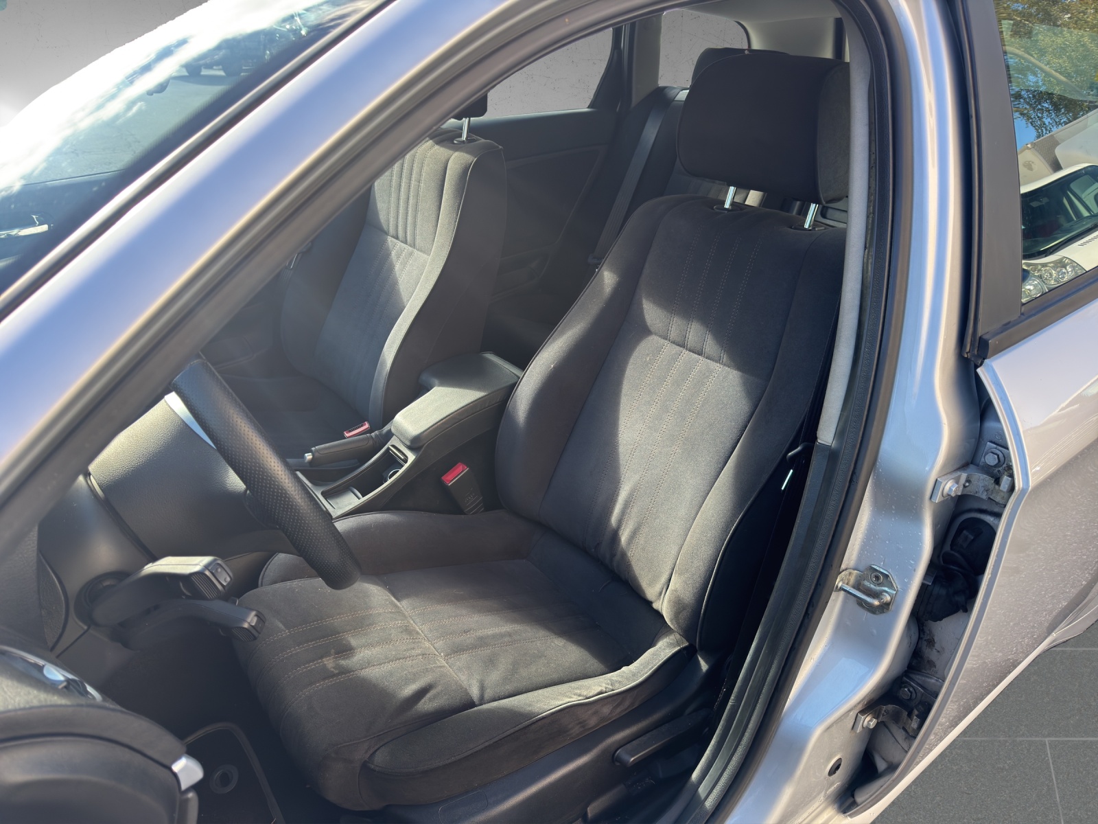 ALFA ROMEO 159 Sportwagon 2.4 JTD Distinctive Q-Tronic-image-12