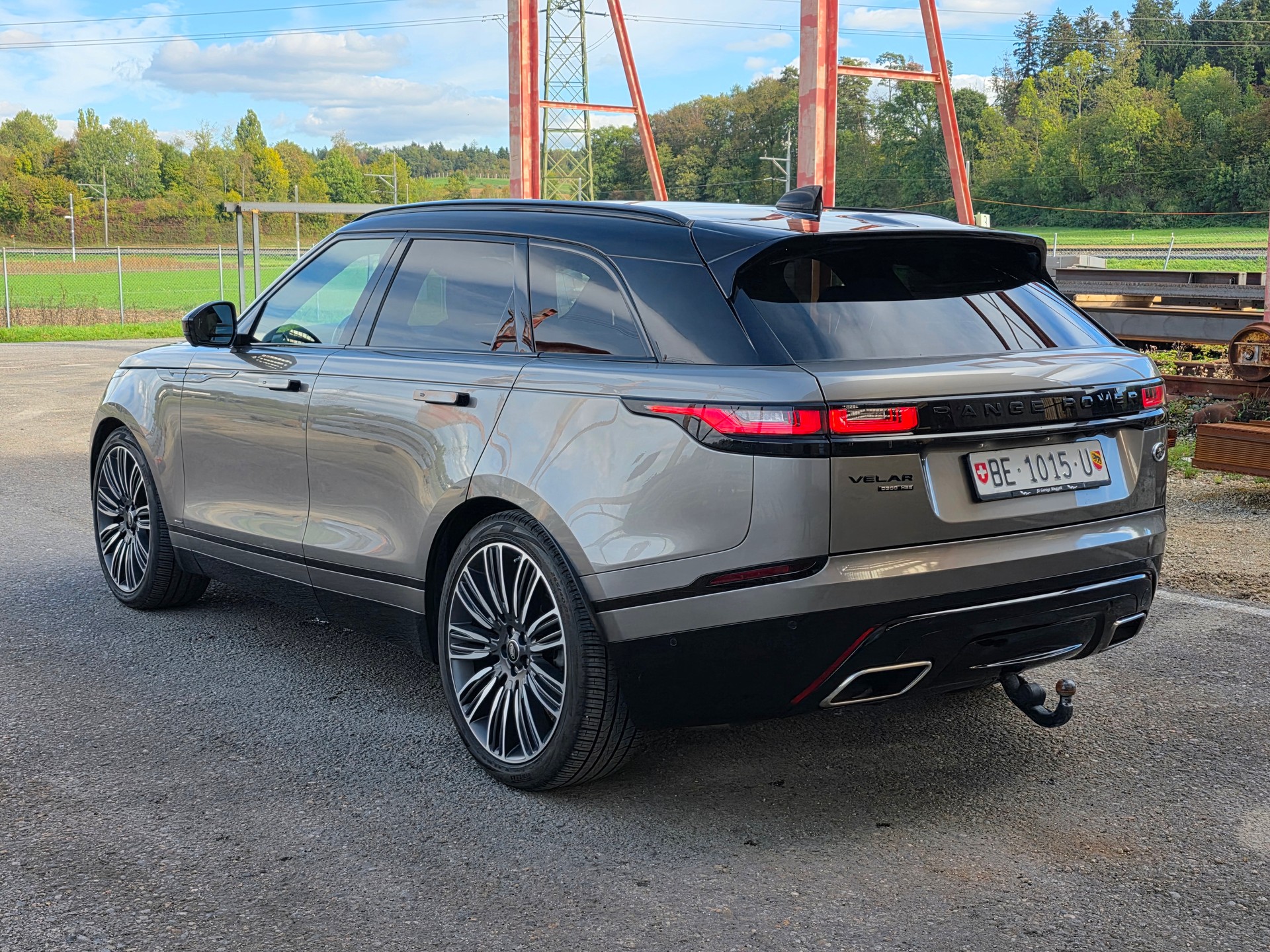 LAND ROVER Range Rover Velar R-Dynamic D 300 HSE Automatic-image-1