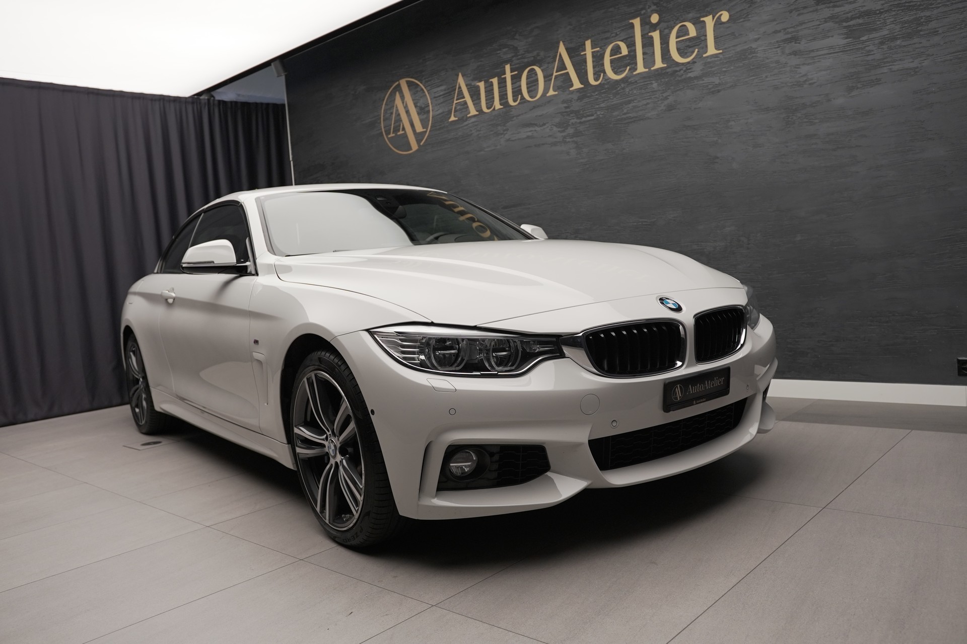 BMW 435i Cabriolet xDrive Steptronic-image-2