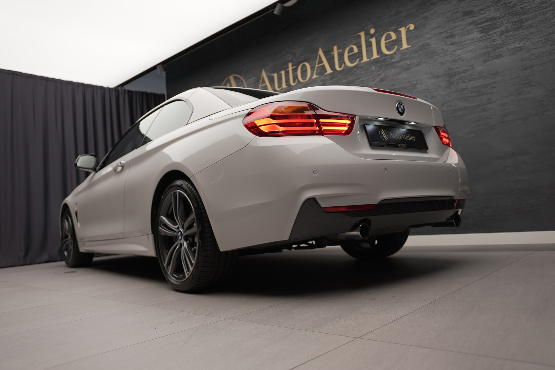 BMW 435i Cabriolet xDrive Steptronic-image-11