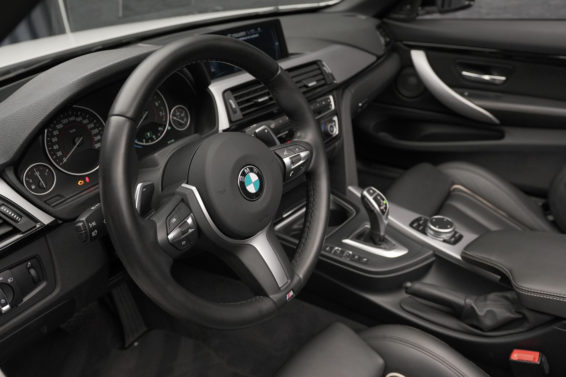 BMW 435i Cabriolet xDrive Steptronic-image-20