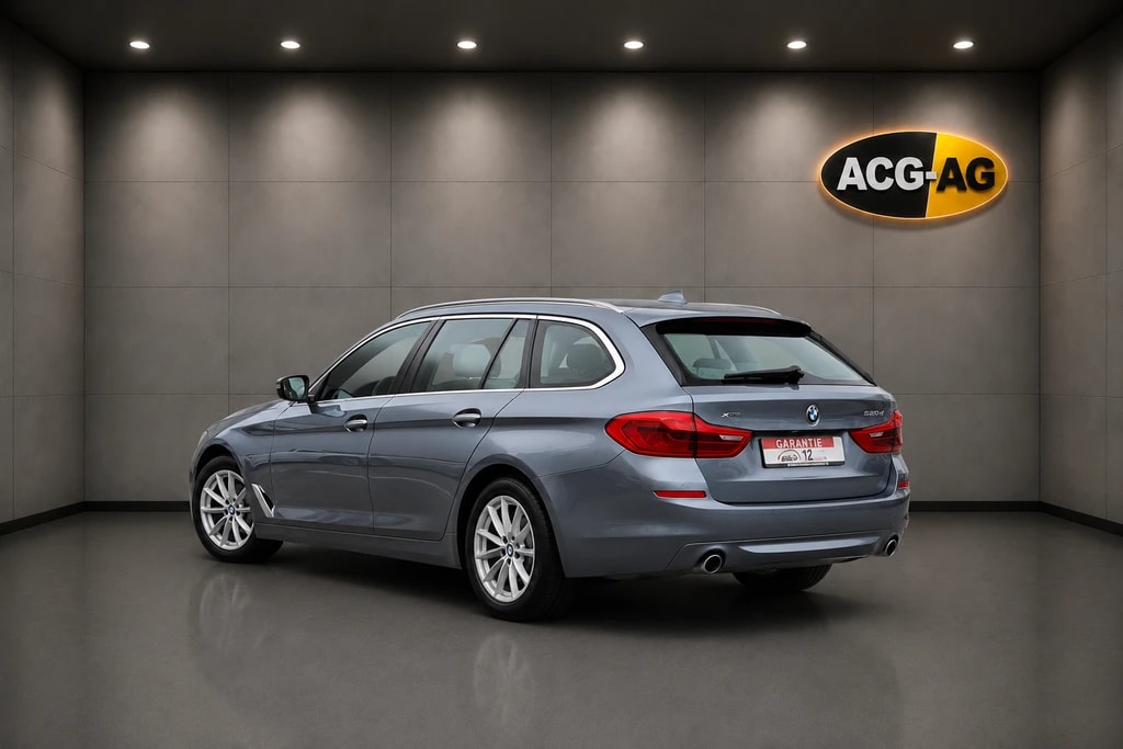BMW 520d xDrive Touring Steptronic ** Voll-Leder ** Gr-Navi ** RF-Kamera ** PDC V+H ** Sitzheizung ** Frisch Ab MFK & Service **-image-3