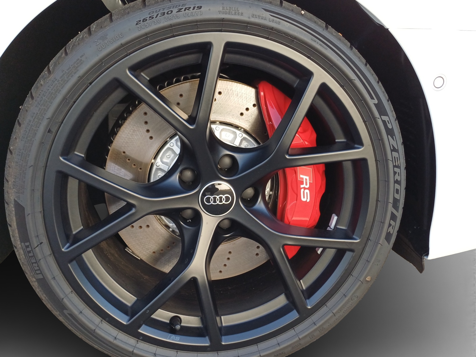 AUDI RS3 Limousine 2.5 TSI quattro S-tronic-image-15