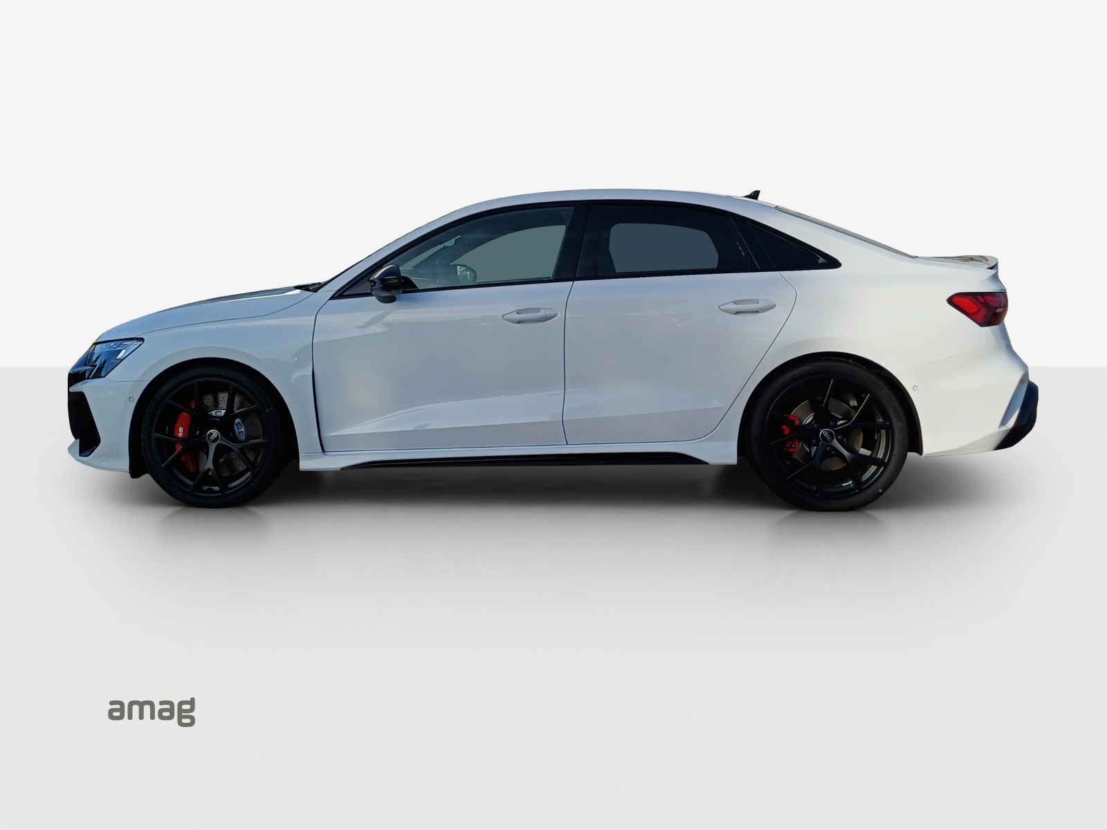 AUDI RS3 Limousine 2.5 TSI quattro S-tronic-image-1