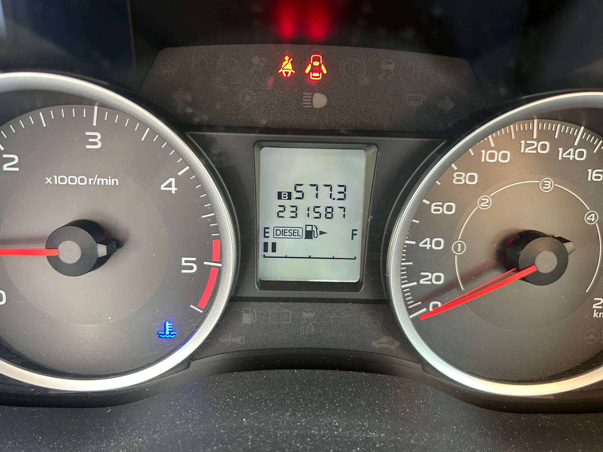 SUBARU XV 2.0D Swiss Three AWD-image-7