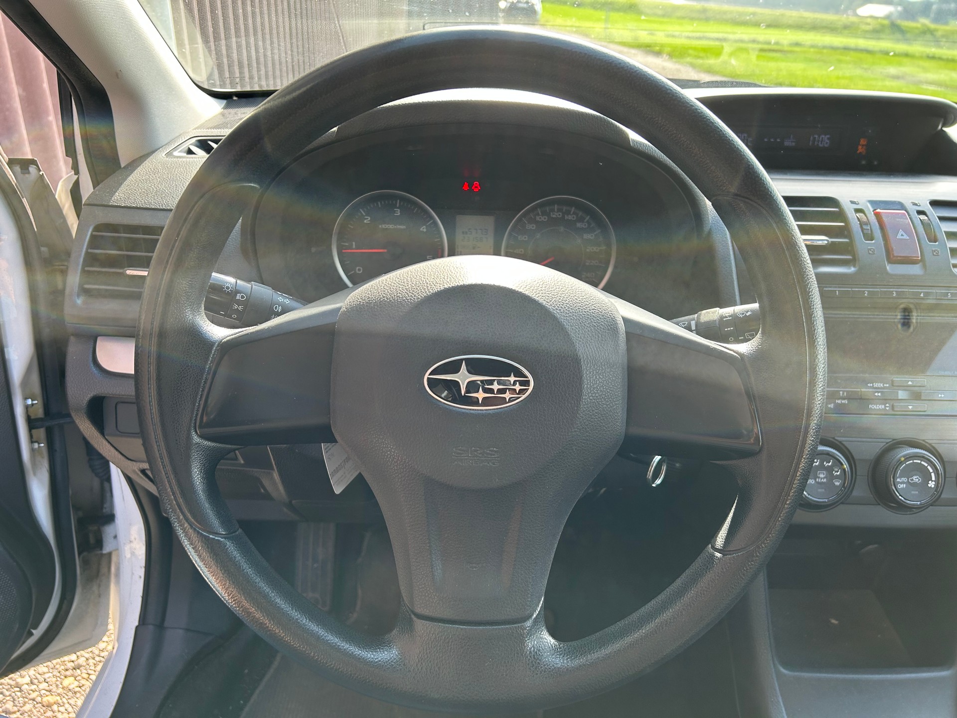 SUBARU XV 2.0D Swiss Three AWD-image-8