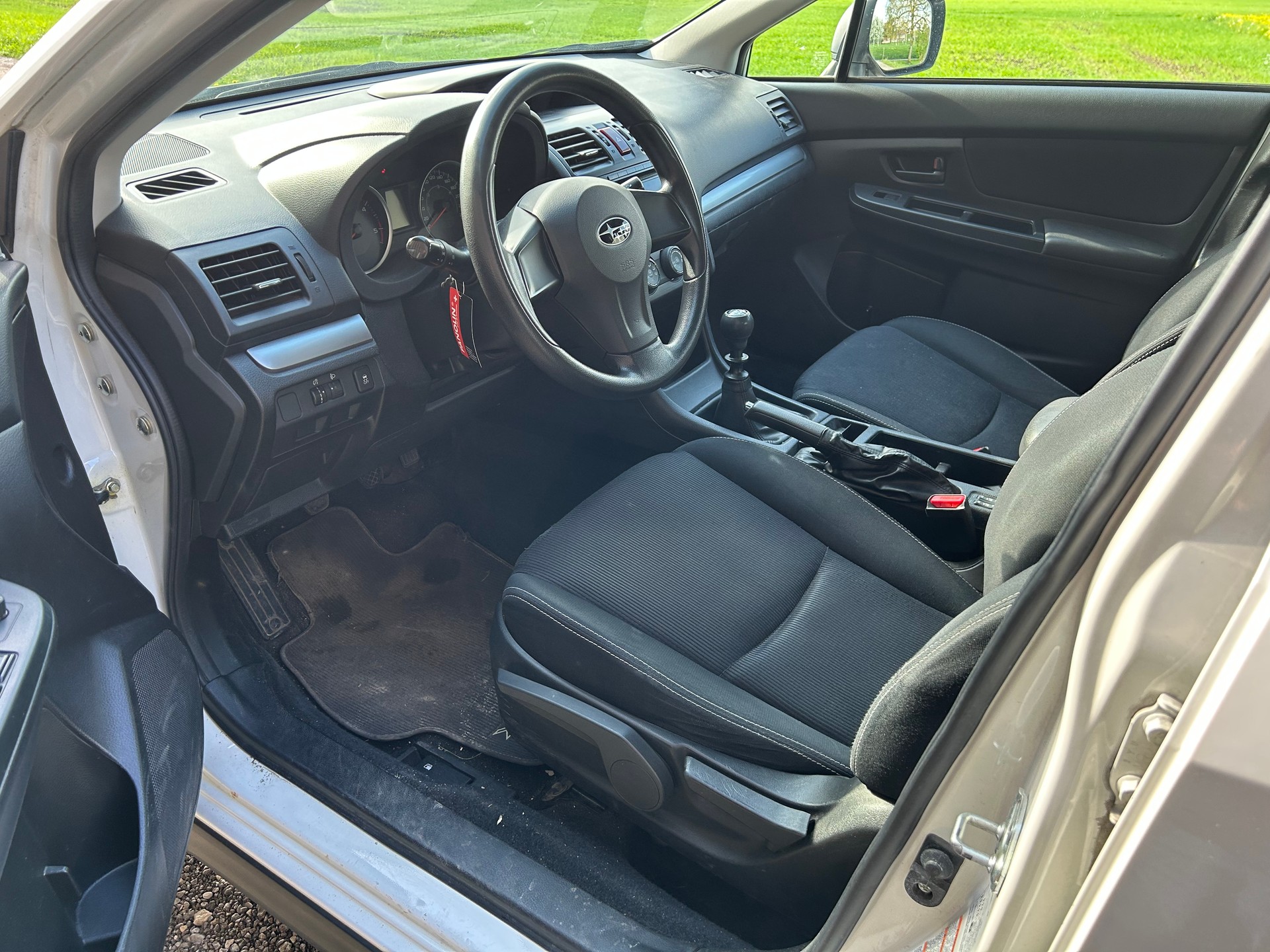SUBARU XV 2.0D Swiss Three AWD-image-11