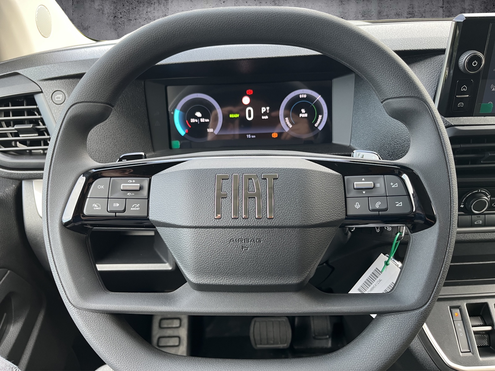 FIAT E-Scudo Kaw. L2 75 kWh Easy Pro-image-8
