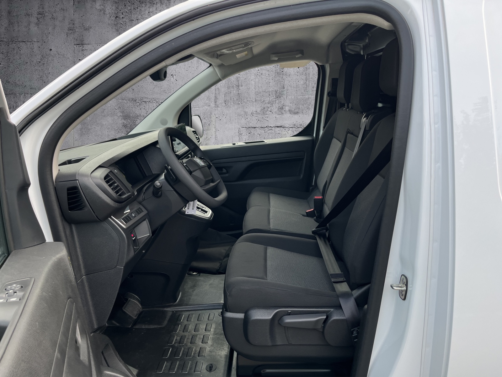 FIAT E-Scudo Kaw. L2 75 kWh Easy Pro-image-7