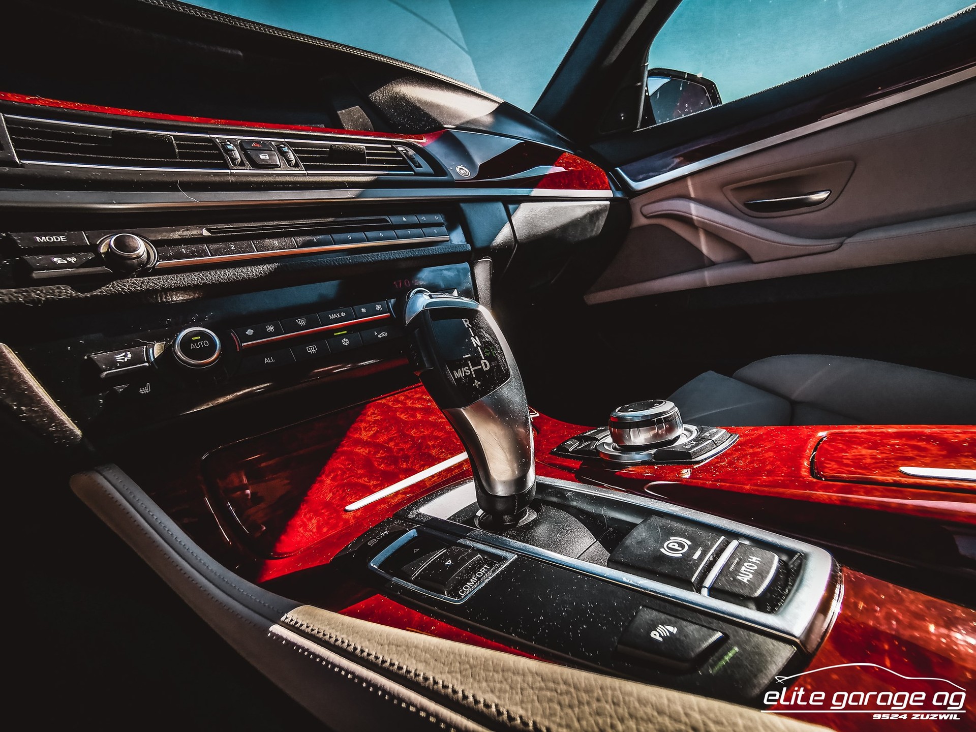 BMW-ALPINA B5 BiTurbo 4.4 V8 600 PS Edition 50 Tribute-image-14