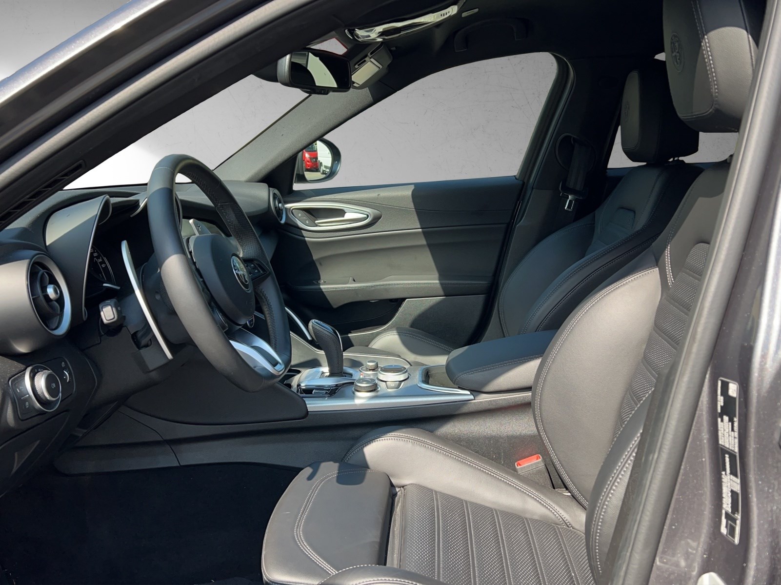 ALFA ROMEO Giulia 2.0 Veloce Q4-image-5