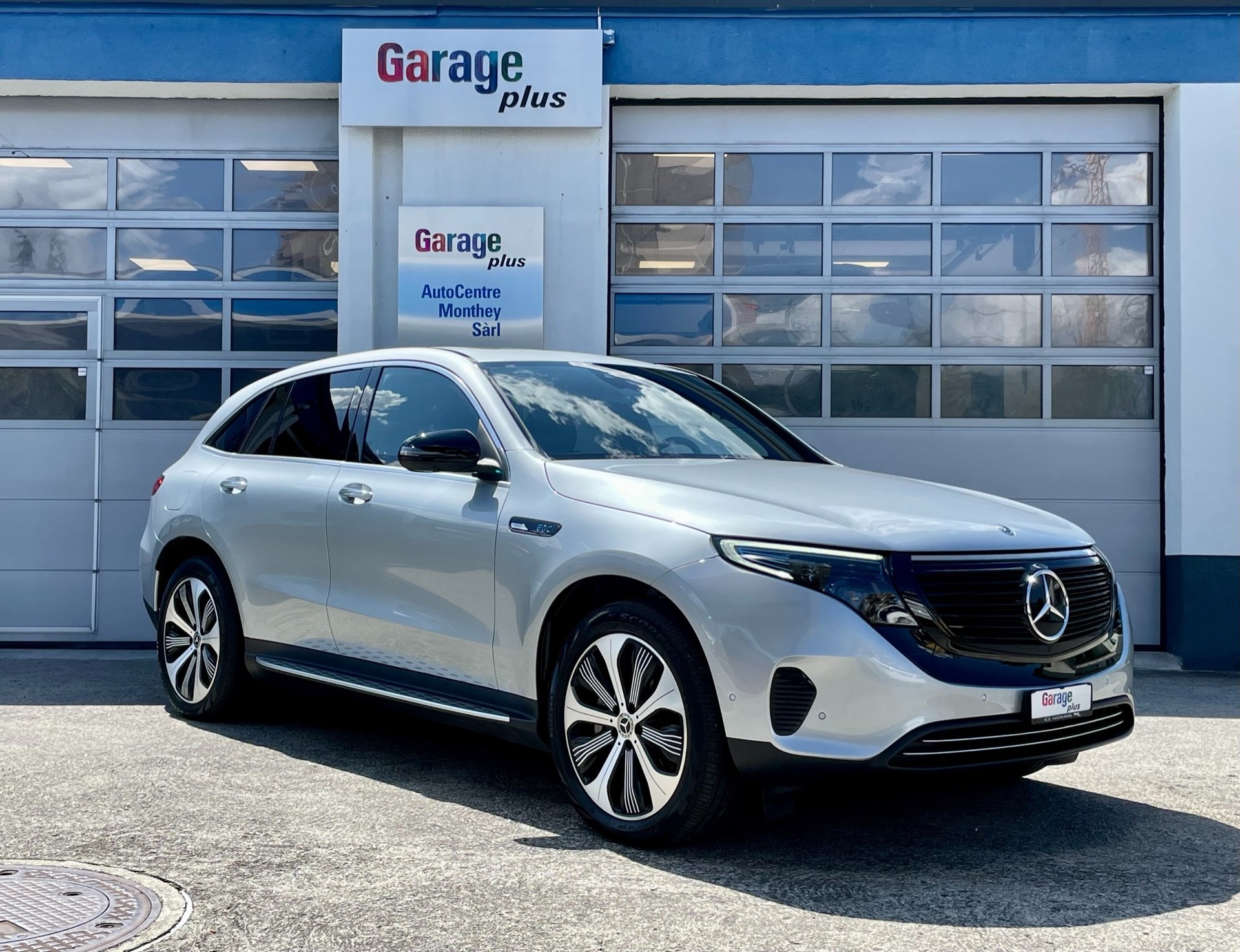 MERCEDES-BENZ EQC 400 4Matic-image-1