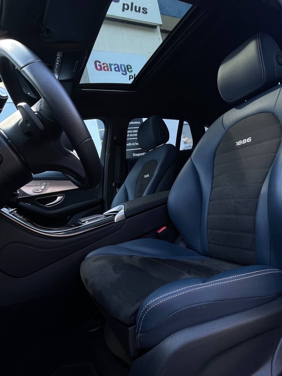 MERCEDES-BENZ EQC 400 4Matic-image-13
