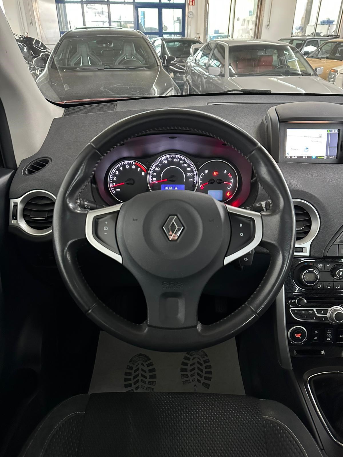 RENAULT Koleos 2.5 Expression 4x4-image-14