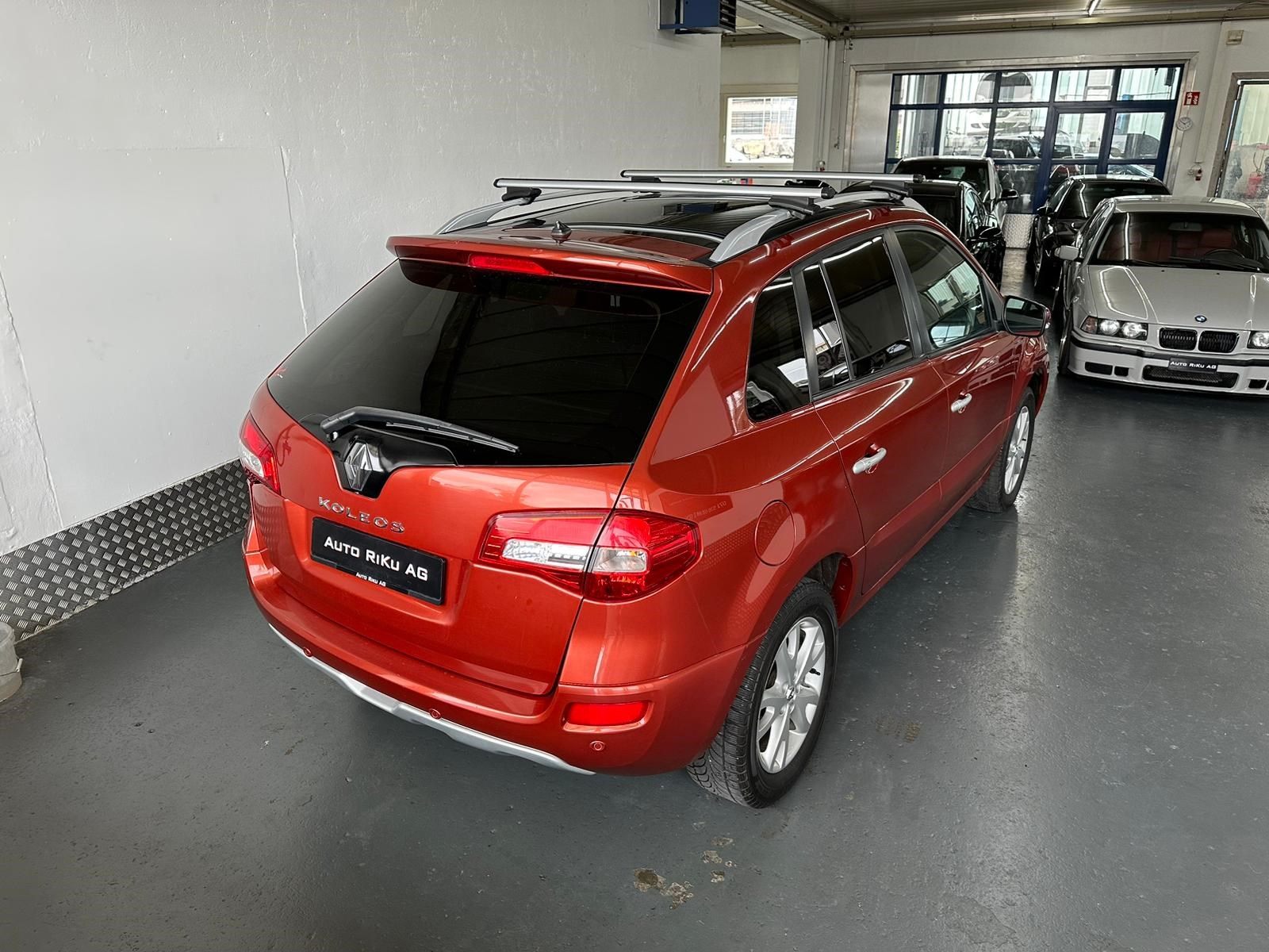 RENAULT Koleos 2.5 Expression 4x4-image-5