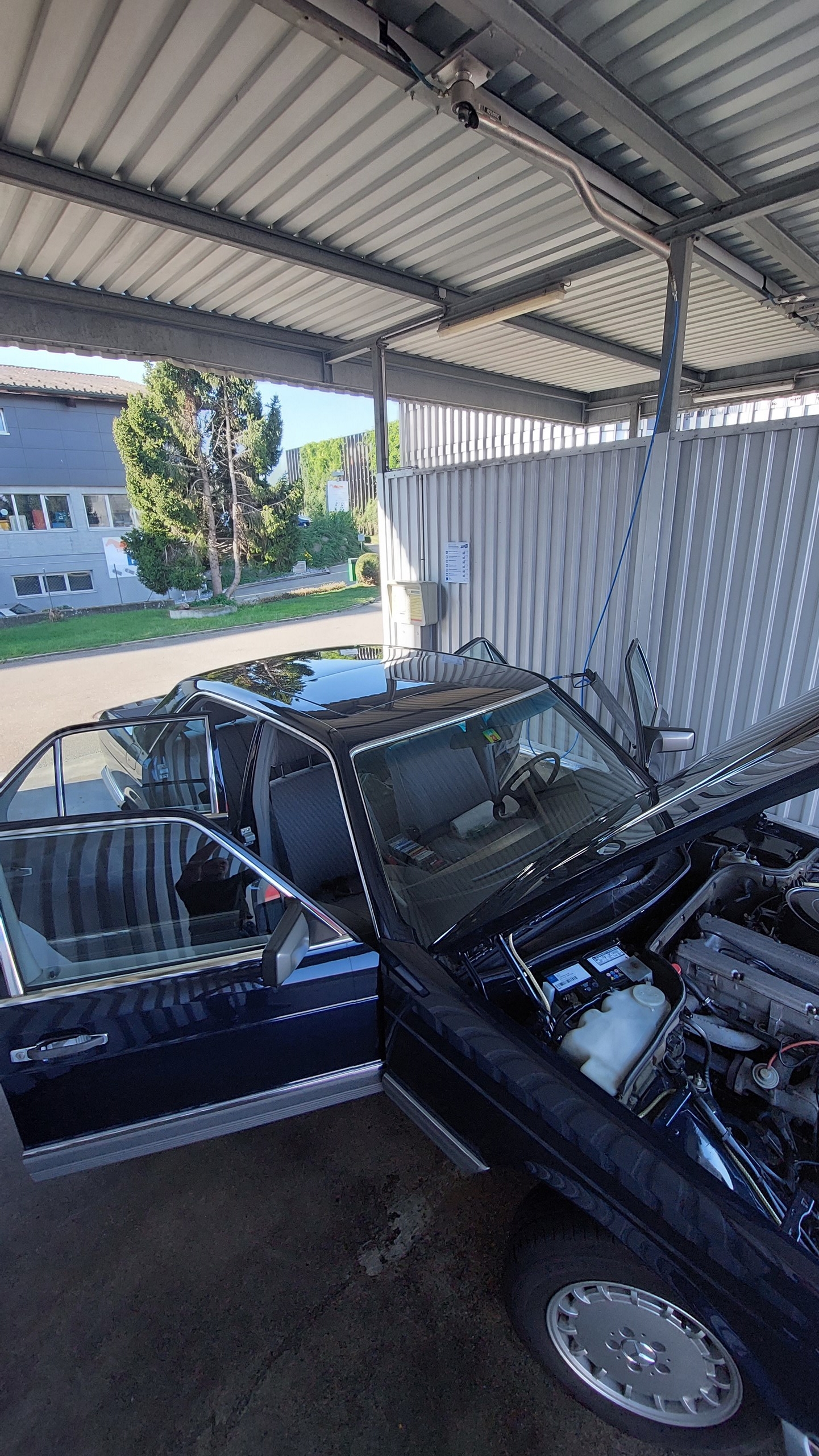 MERCEDES-BENZ 280 Se-image-4