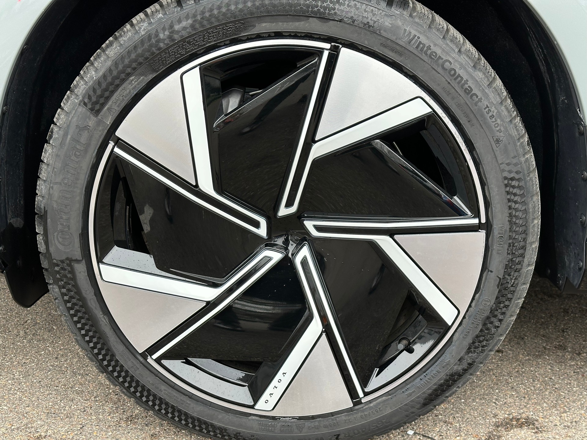 VOLVO EX 90 Twin Performance Ultra AWD-image-5