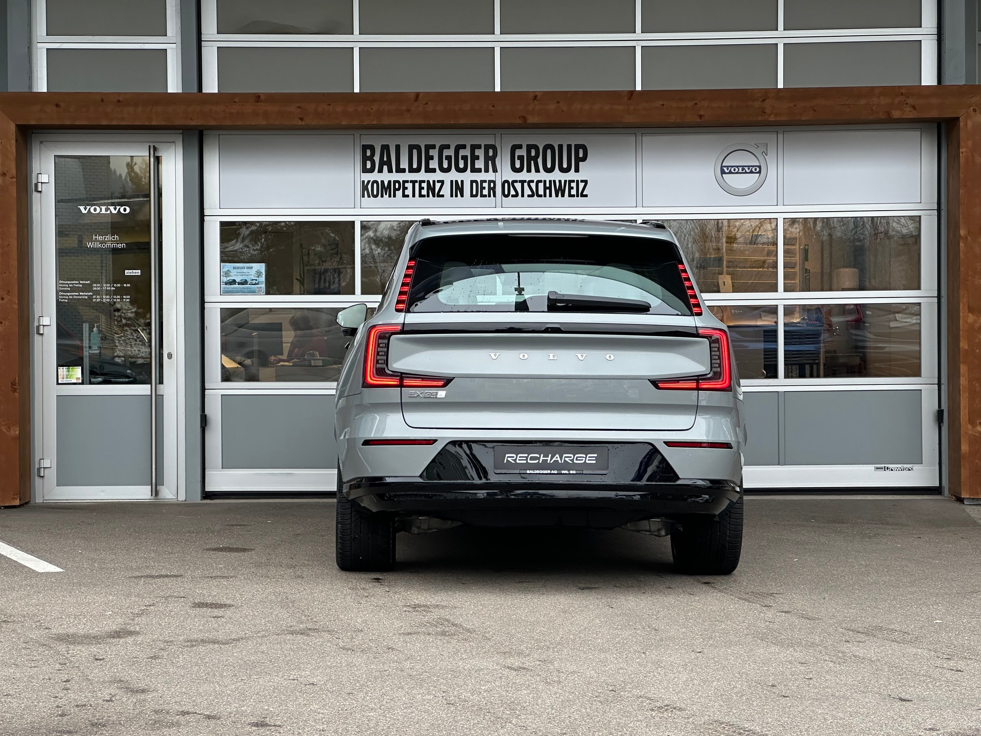 VOLVO EX 90 Twin Performance Ultra AWD-showroom-element-3