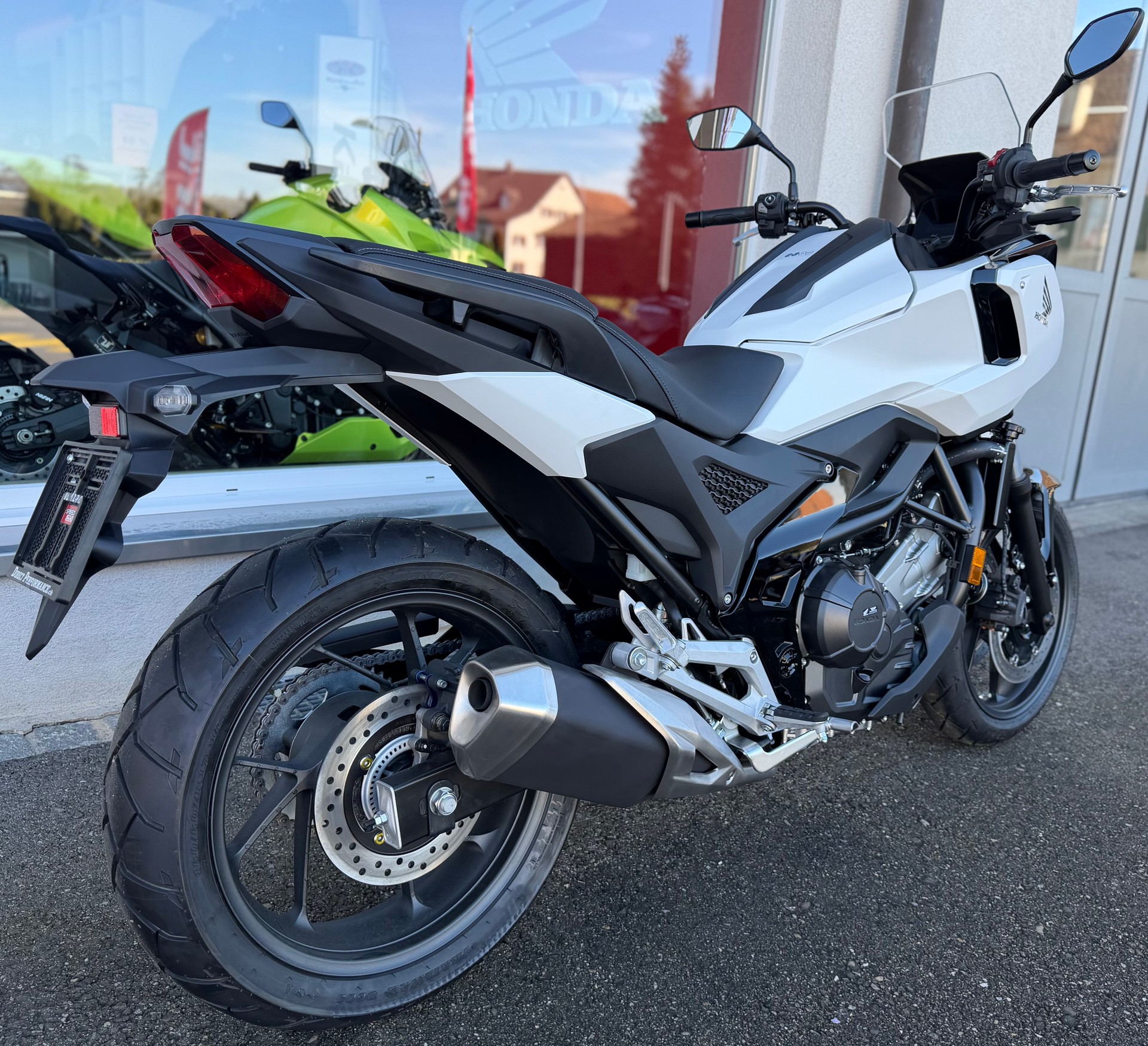 HONDA NC 750 X-showroom-element-3