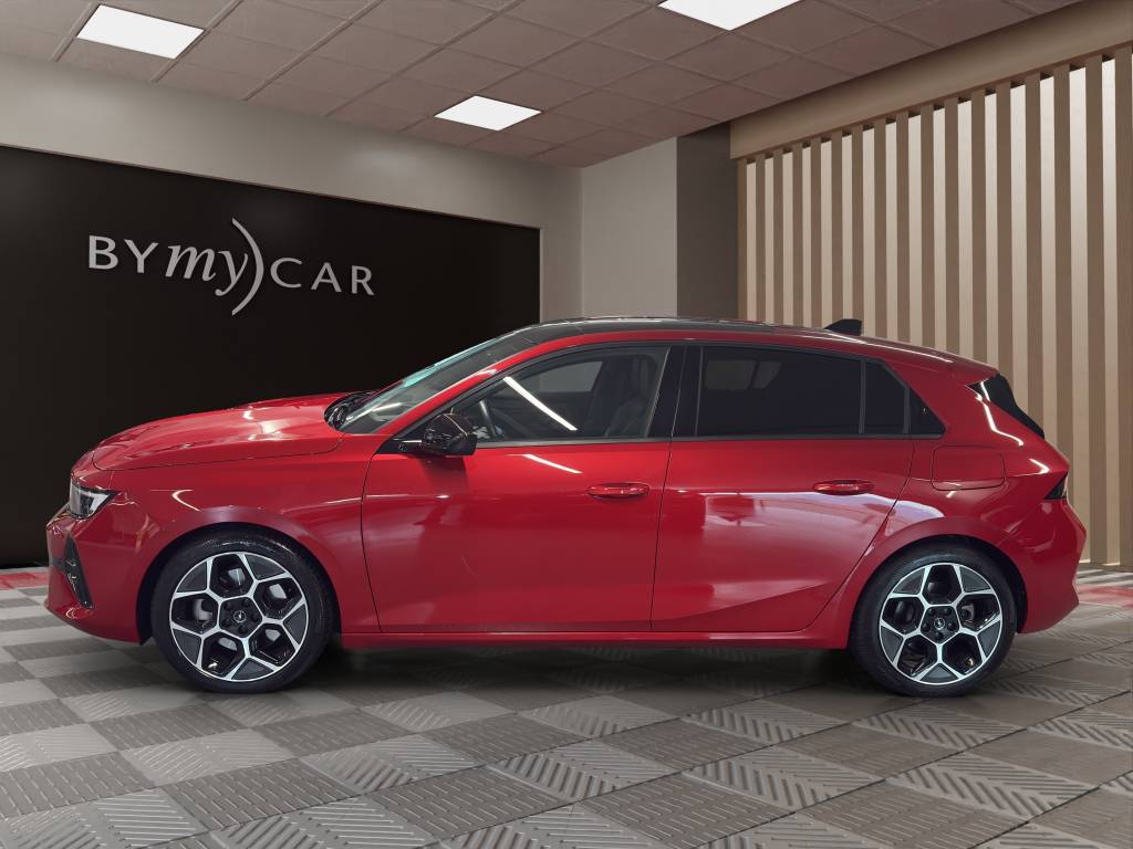 OPEL Astra 1.6 PHEV Turbo Swiss Premium A-image-3