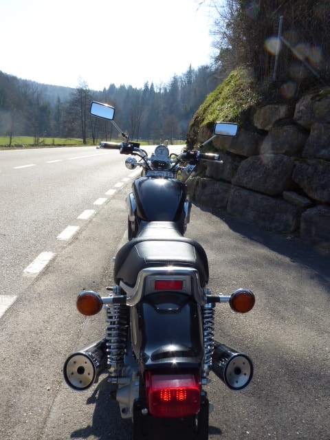 YAMAHA V-Max VMX 1200-showroom-element-3