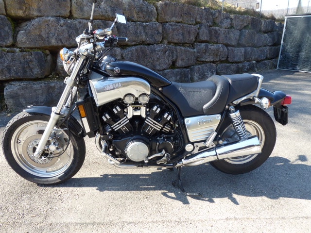 YAMAHA V-Max VMX 1200-showroom-element-2