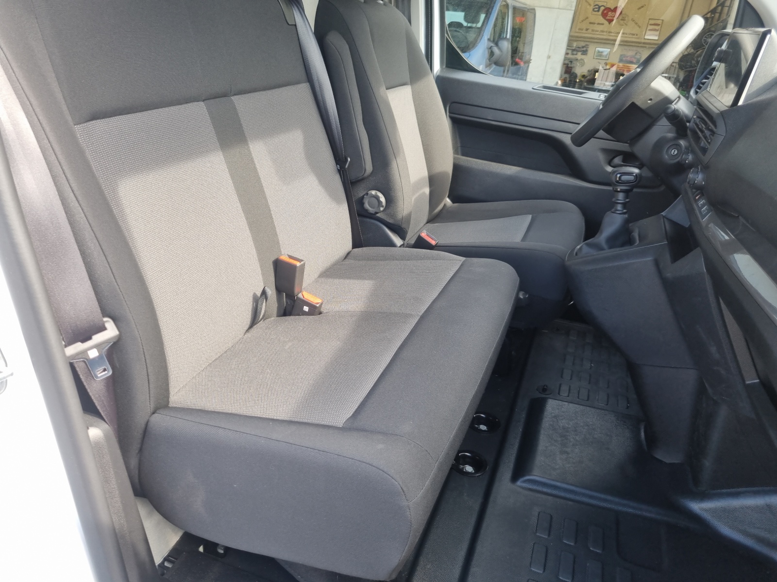 OPEL Vivaro Cargo XL 2.0 D 144 S/S-image-9