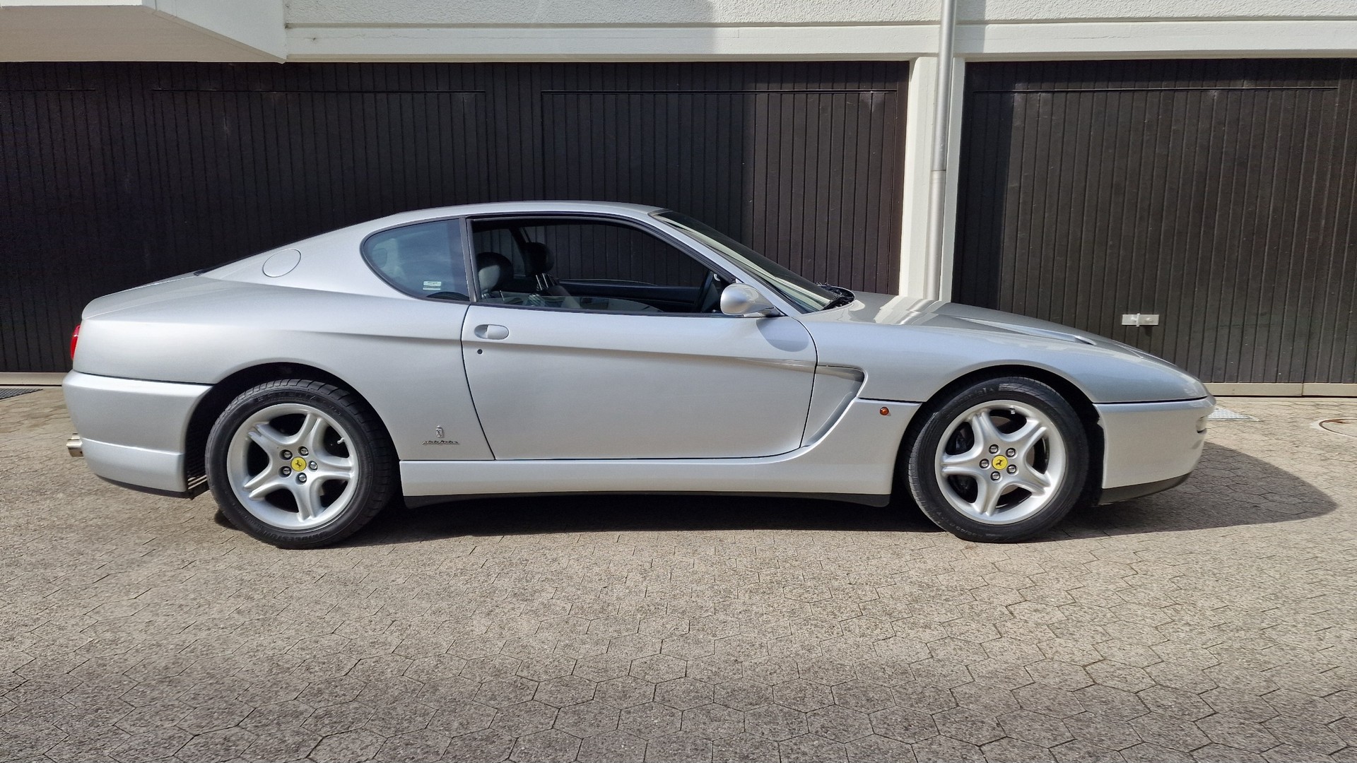FERRARI 456 GT-image-3