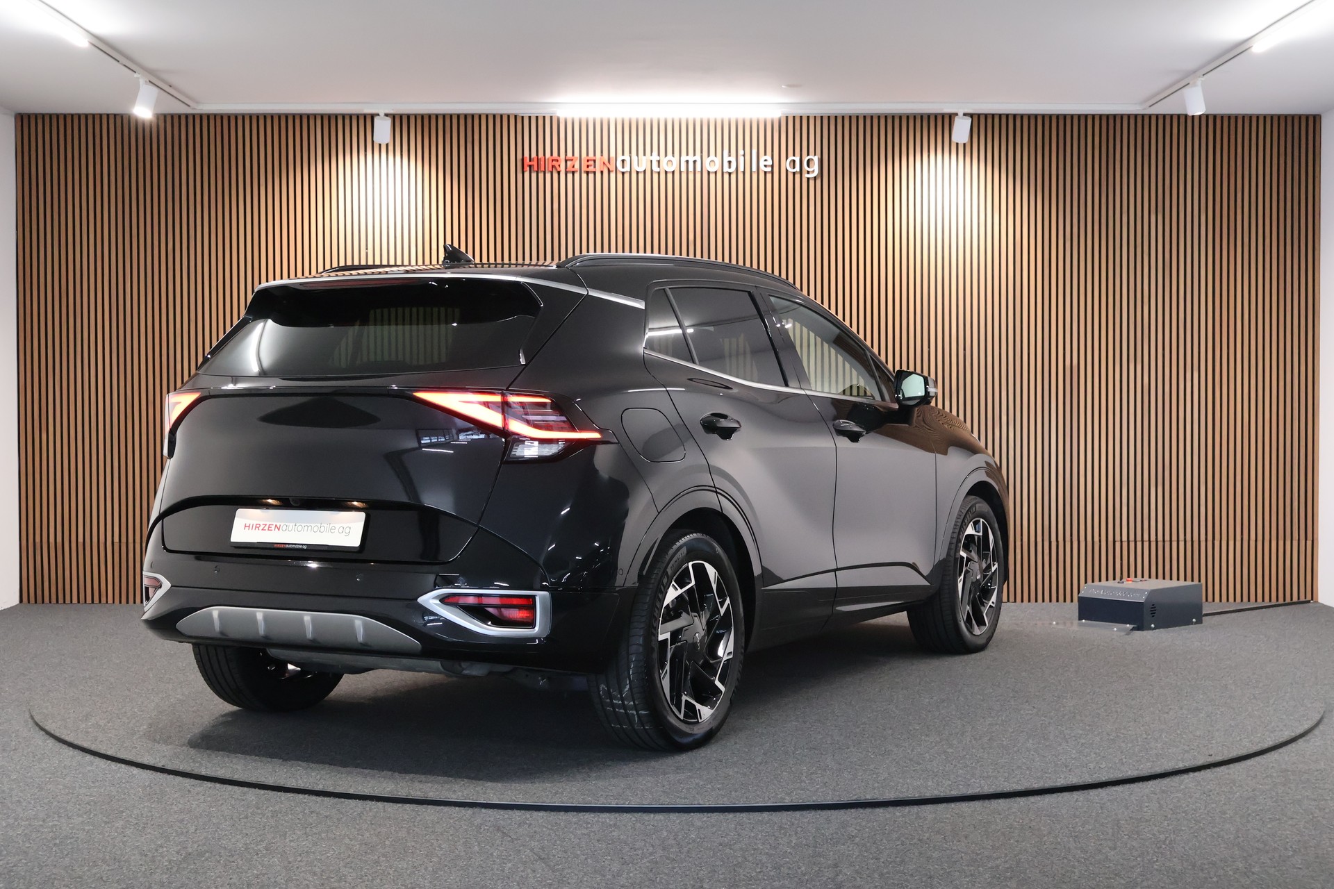 KIA Sportage 1.6T-GDi PHEV GT-Line 4x4 A-image-4