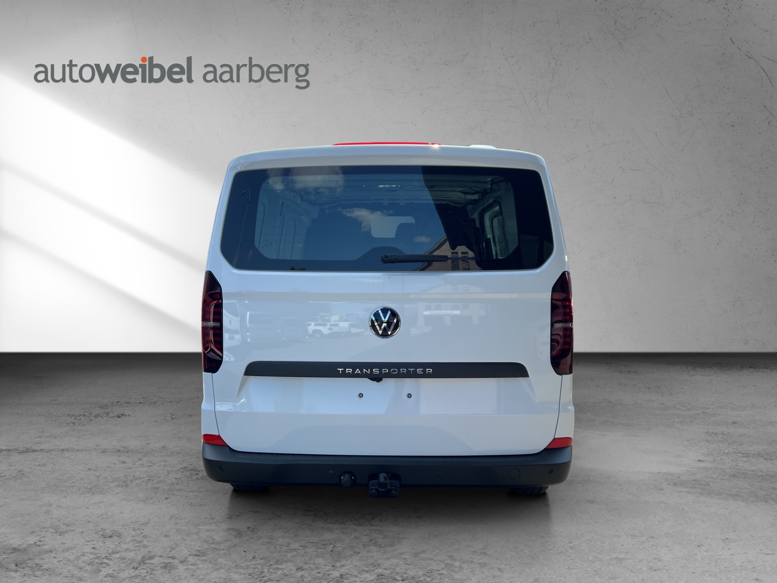 VW Transporter 2.0 TDI-image-2