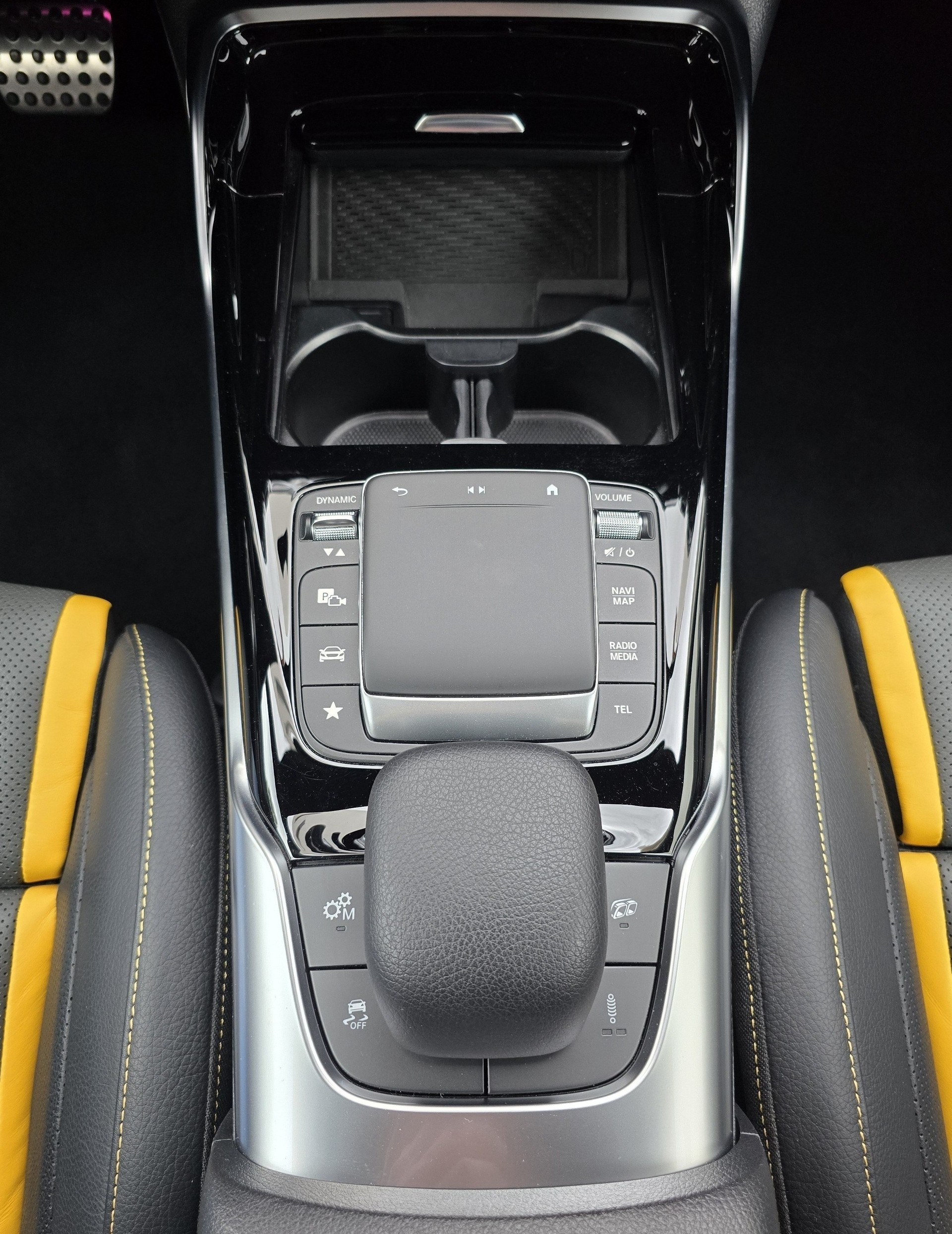 MERCEDES-BENZ A 45 S AMG // 4Matic+ // Speedshift 8G-DCT-image-20
