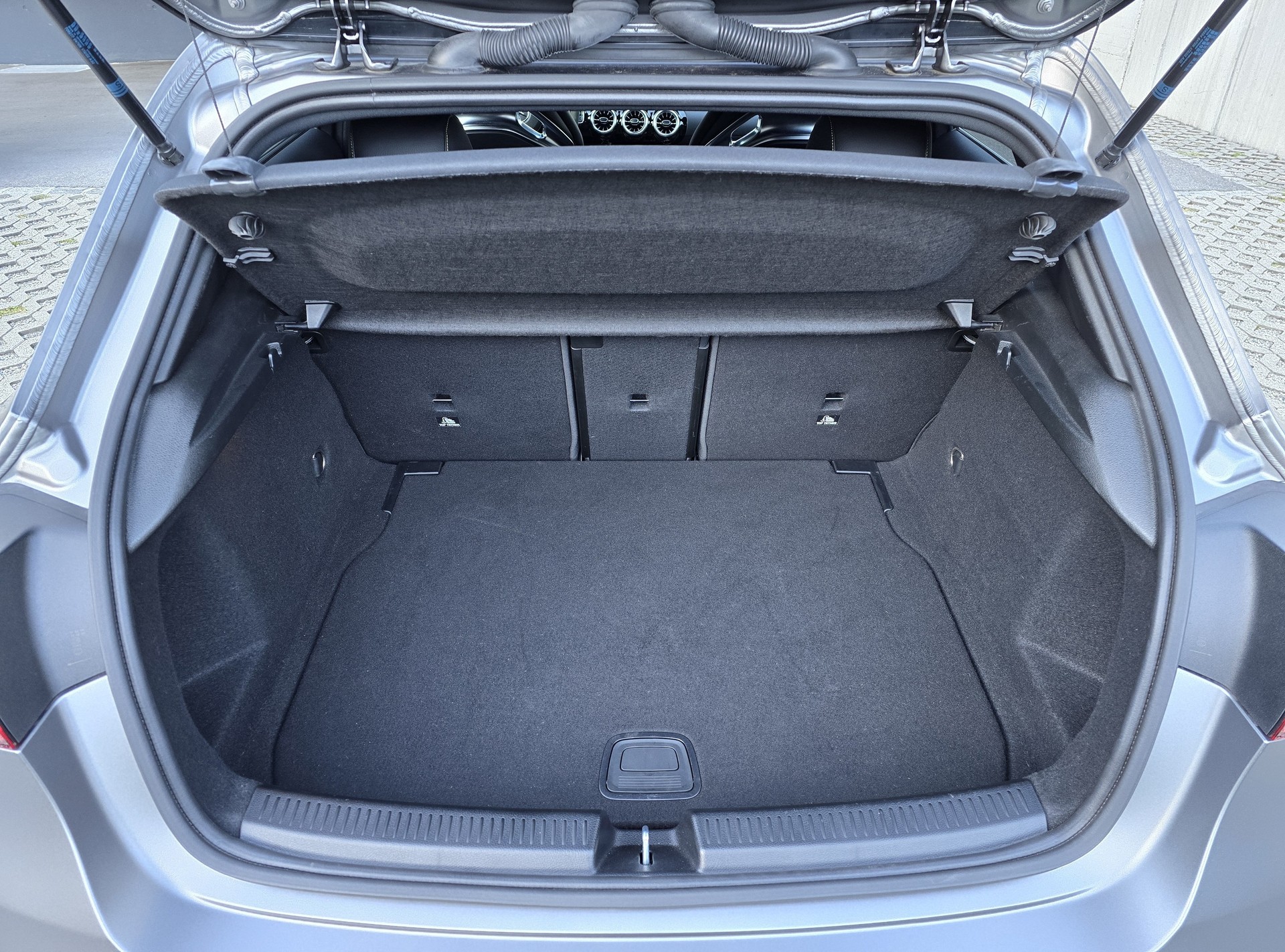MERCEDES-BENZ A 45 S AMG // 4Matic+ // Speedshift 8G-DCT-image-9