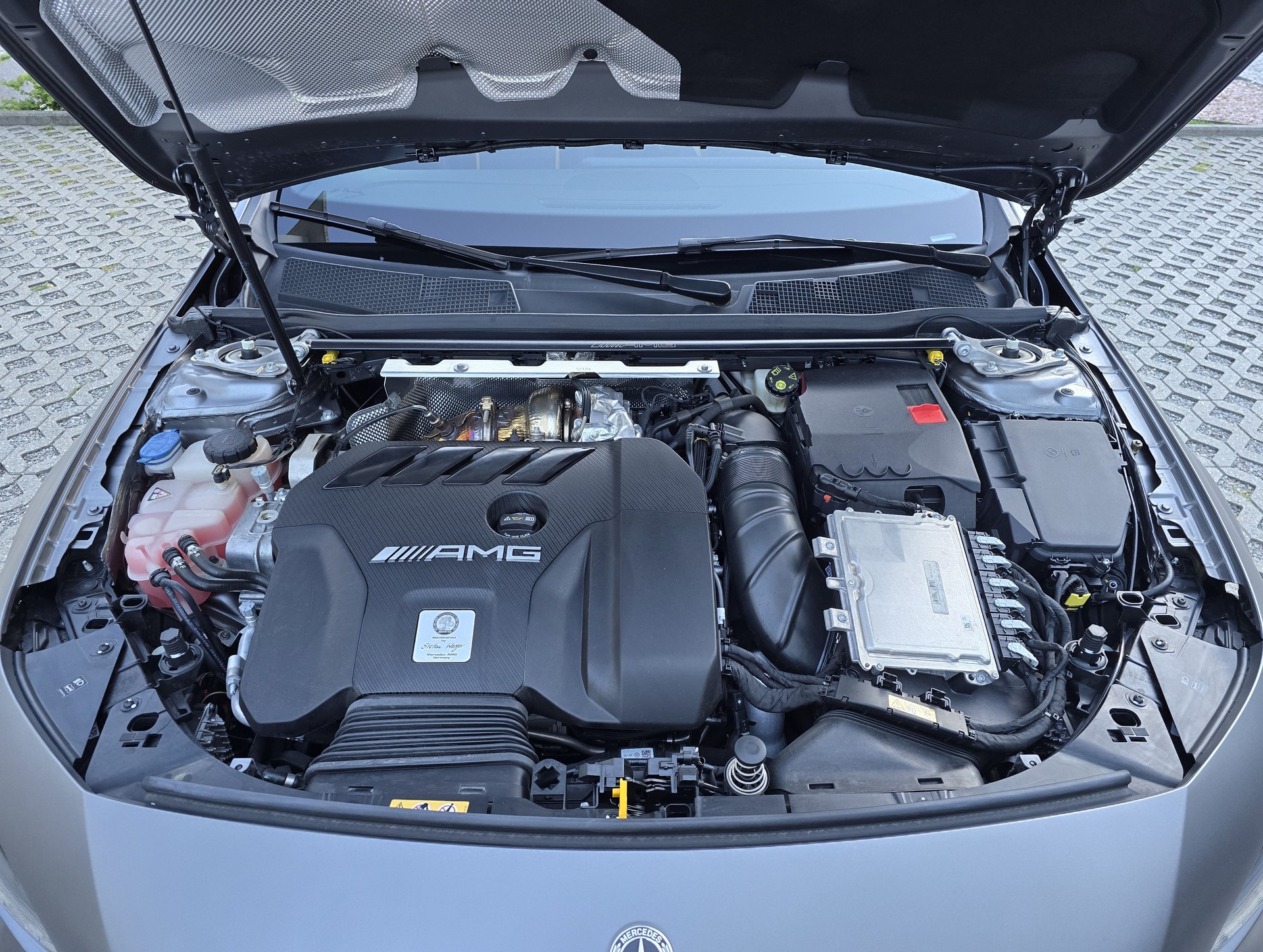 MERCEDES-BENZ A 45 S AMG // 4Matic+ // Speedshift 8G-DCT-image-7
