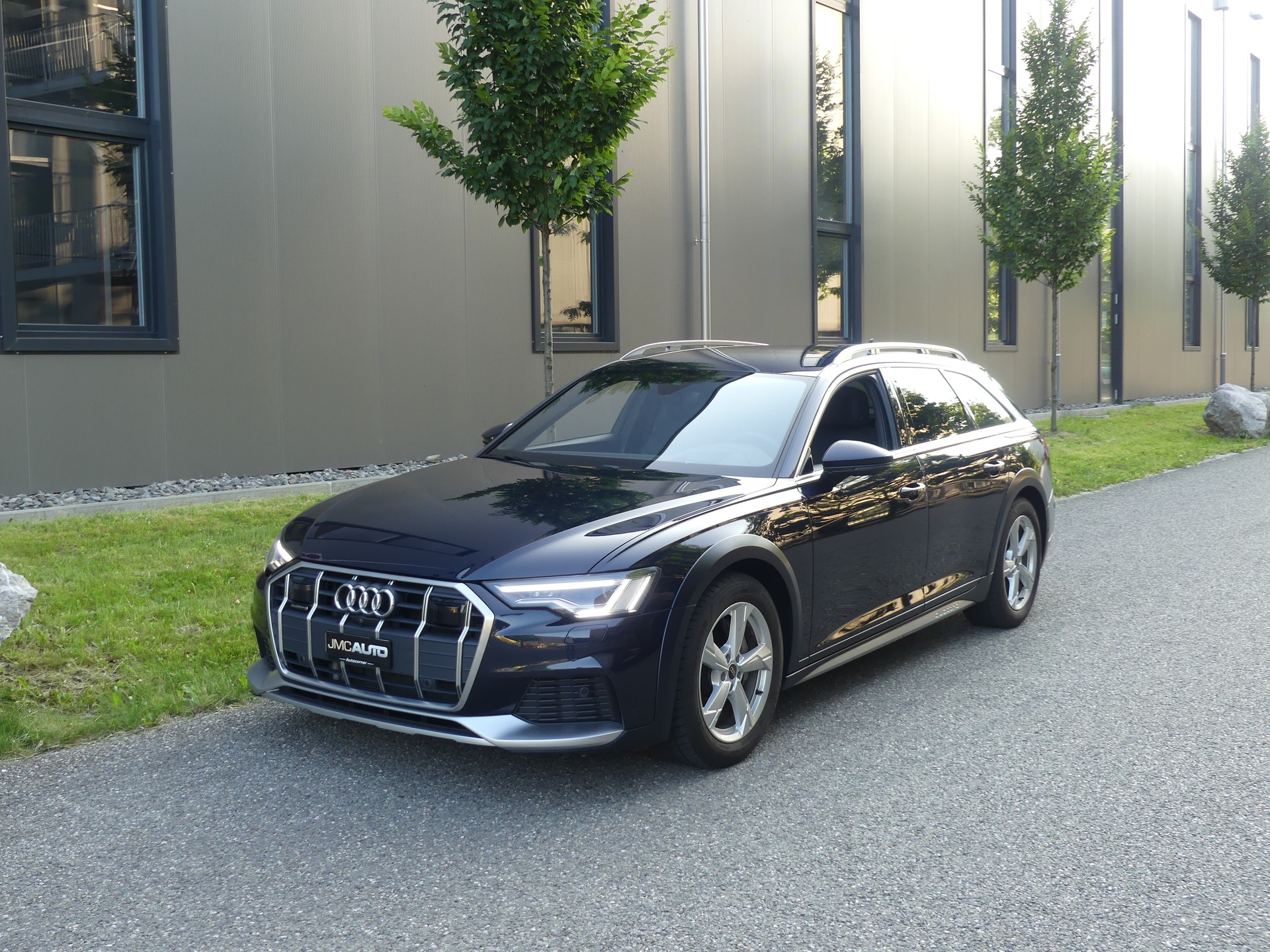 AUDI A6 allroad 50 TDI quattro-image-6