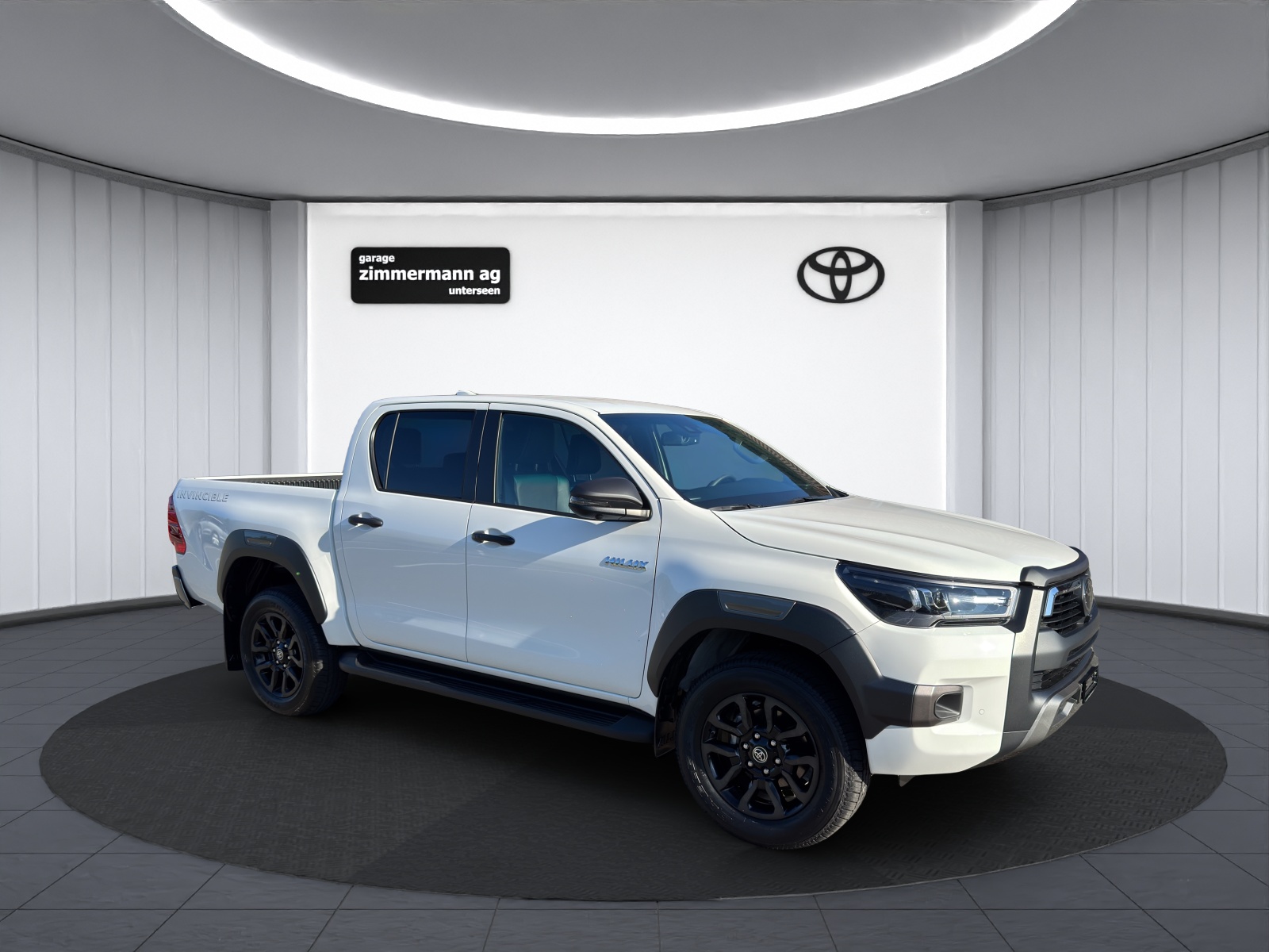 TOYOTA Hilux Double Cab.-Pick-up 2.8 Invincible AWD-showroom-element-3