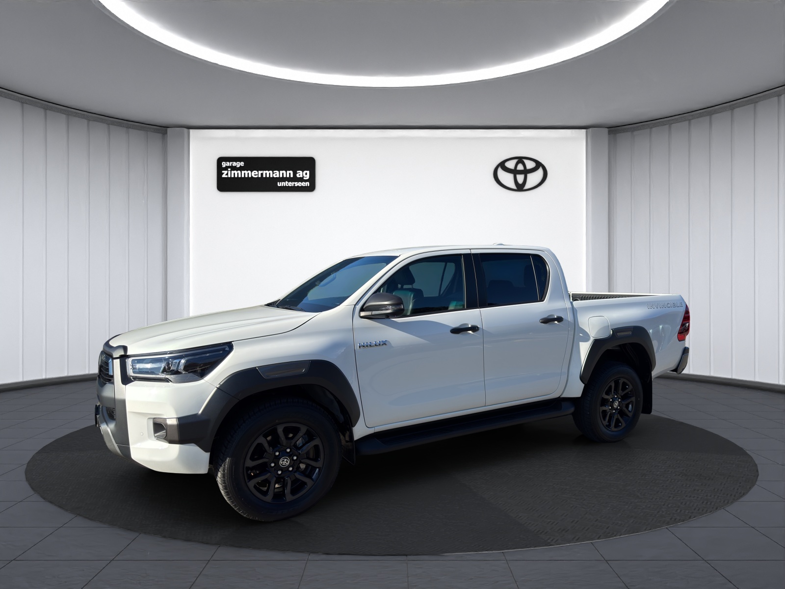 TOYOTA Hilux Double Cab.-Pick-up 2.8 Invincible AWD-image-11