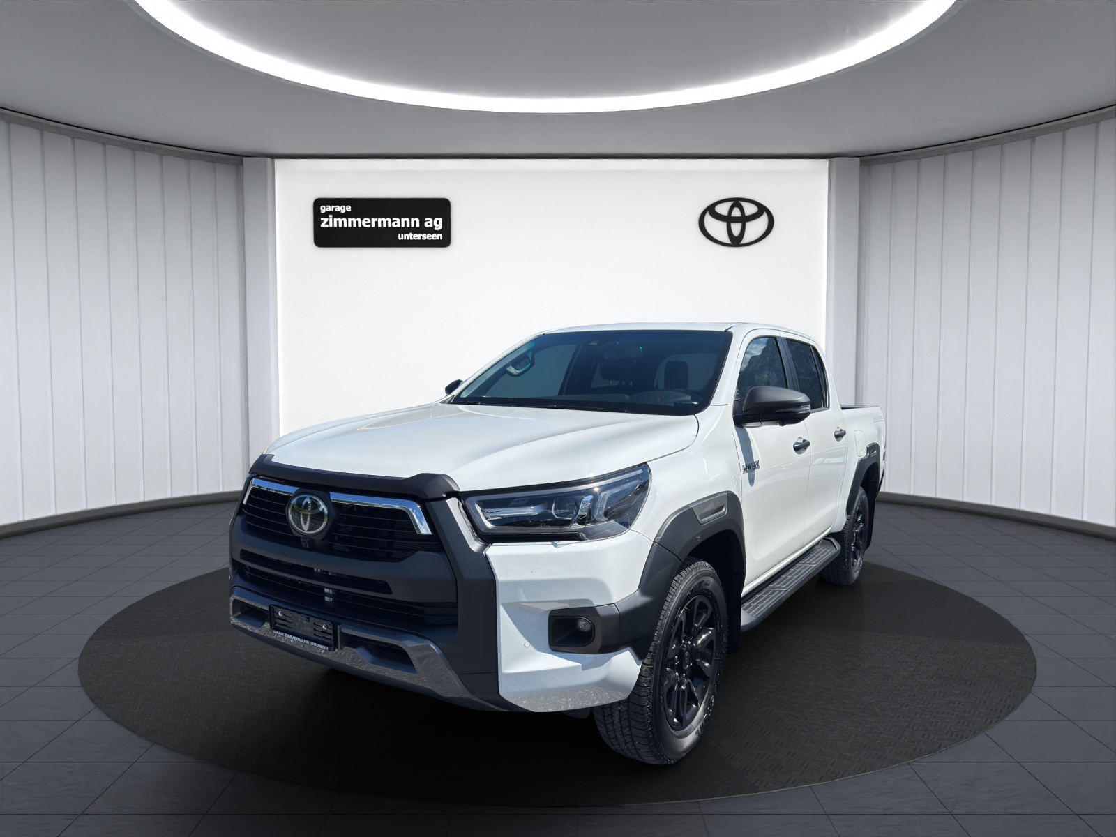 TOYOTA Hilux Double Cab.-Pick-up 2.8 Invincible AWD