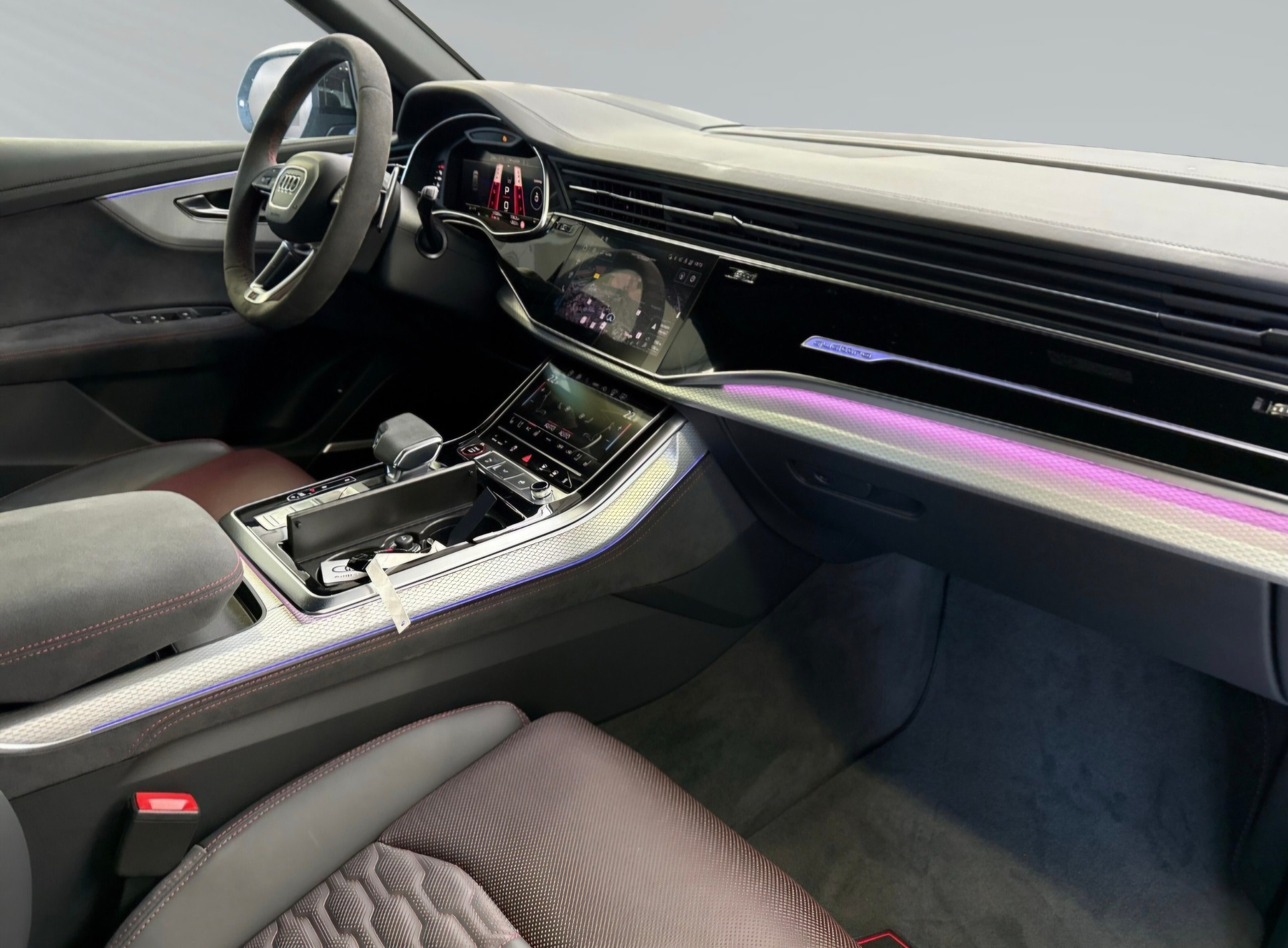 AUDI RSQ8 performance quattro-image-8