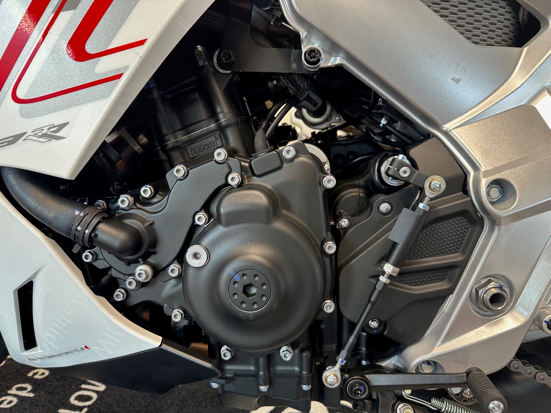 ZONTES 703RR-showroom-element-2