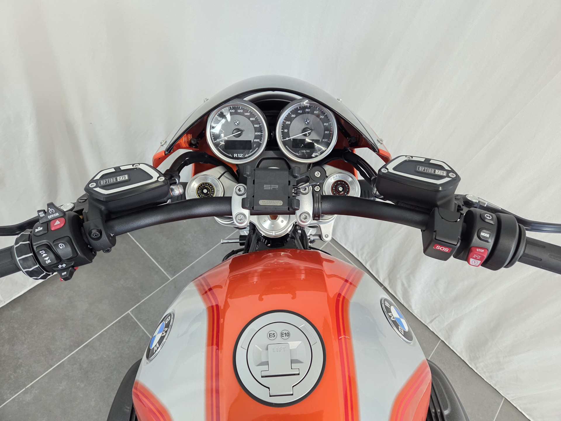BMW R 12 nineT A2 Boxer Bonus CHF 1'500 für Verträge bis 30.09.26-image-4