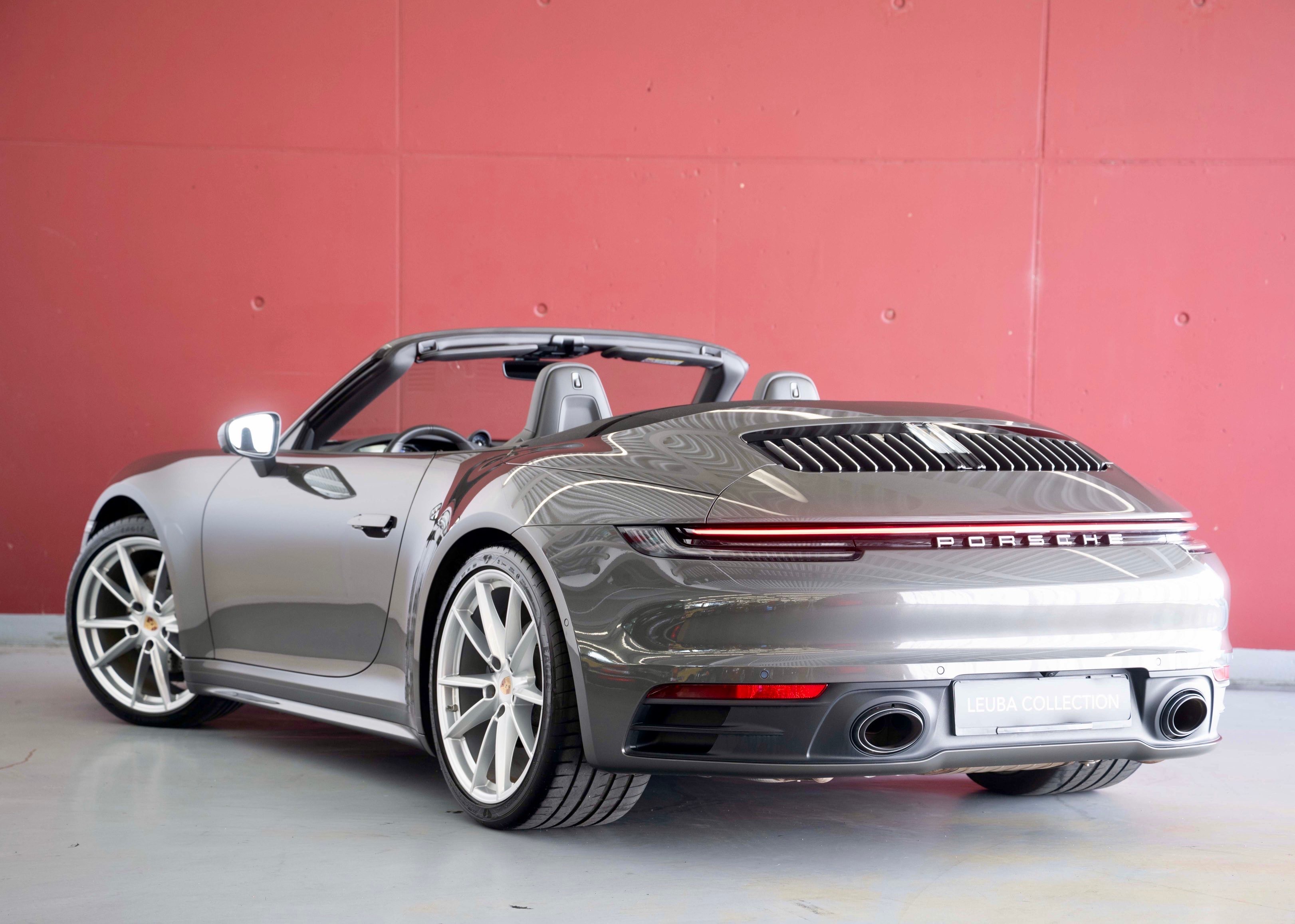 Image PORSCHE 911 911 Carrera 4 Cabriolet PDK Exclusive Manufaktur (1 owner, like new)