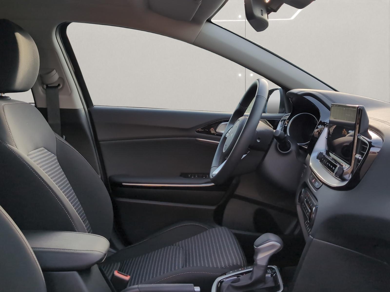 KIA Ceed SW 1.5 T-GDi Power-image-13
