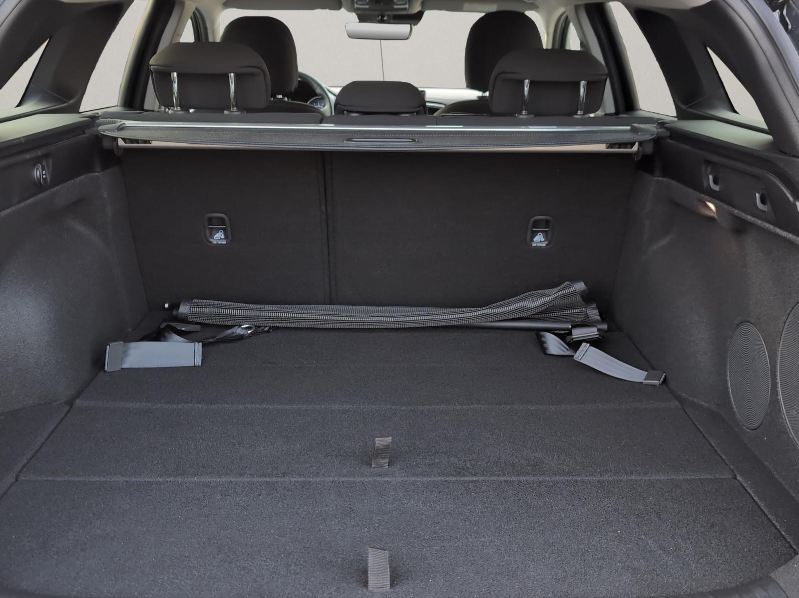 KIA Ceed SW 1.5 T-GDi Power-image-14