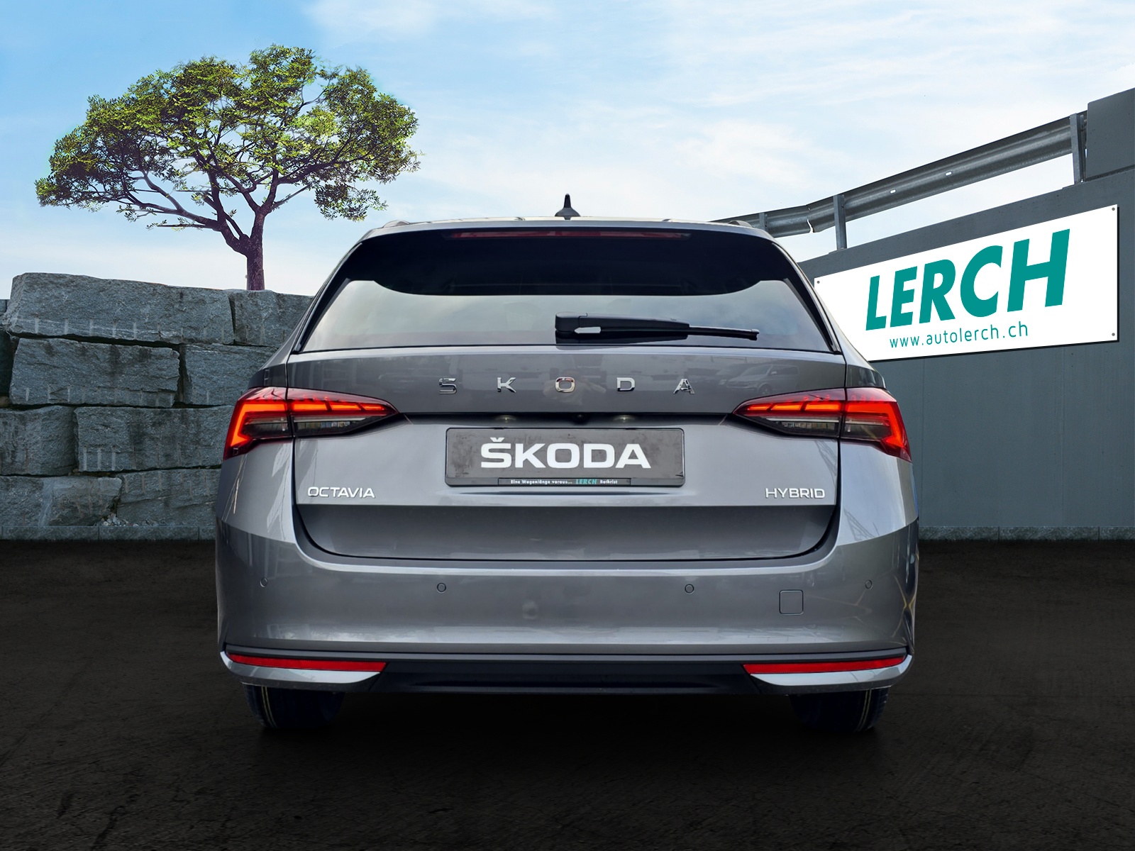 SKODA Octavia Combi 1.5 TSI mHEV DSG Selection-image-4
