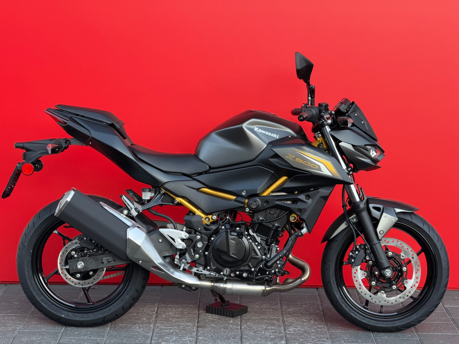 KAWASAKI Z 500