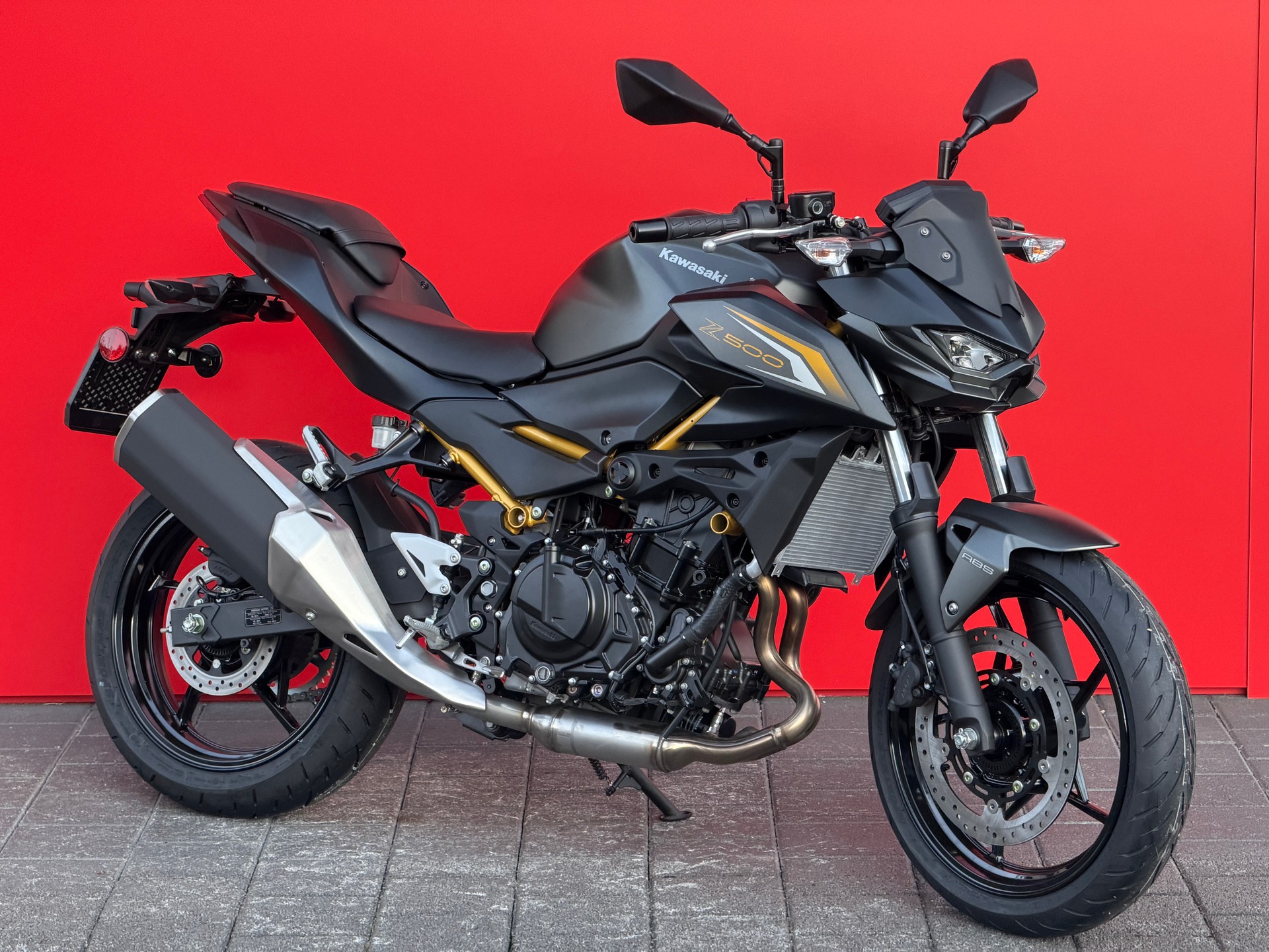 KAWASAKI Z 500-image-4
