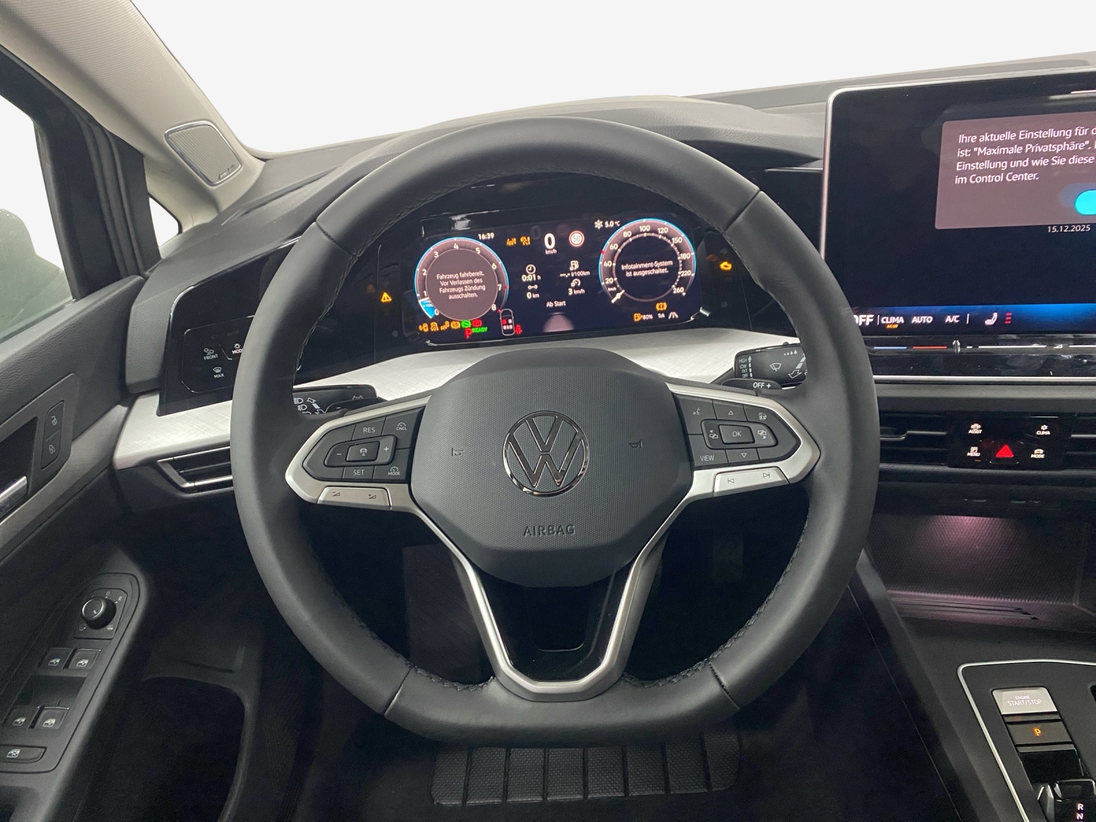 VW Golf 1.5 e TSI mHEV United DSG-image-9