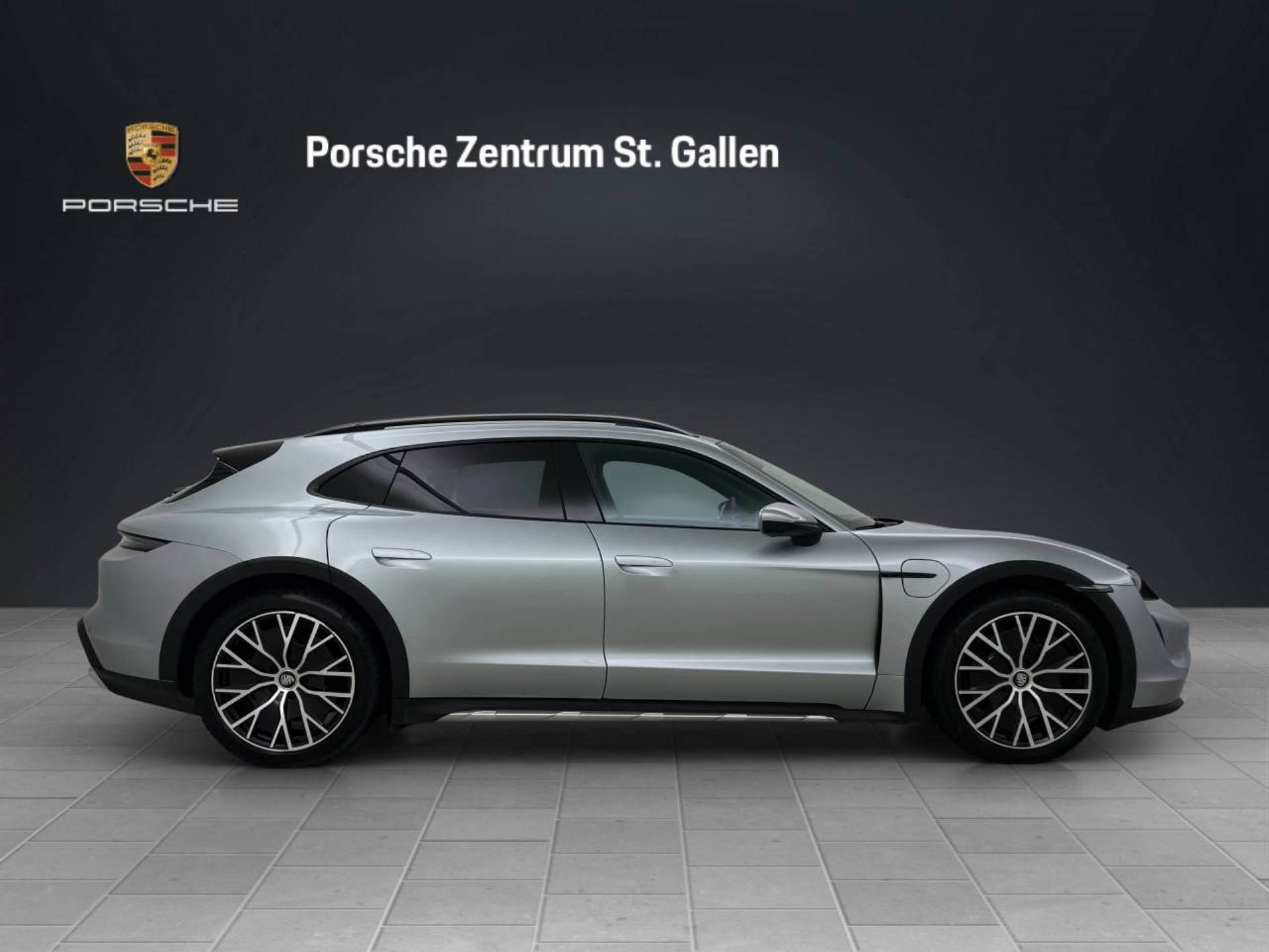 PORSCHE Taycan 4 Cross Turismo-image-7