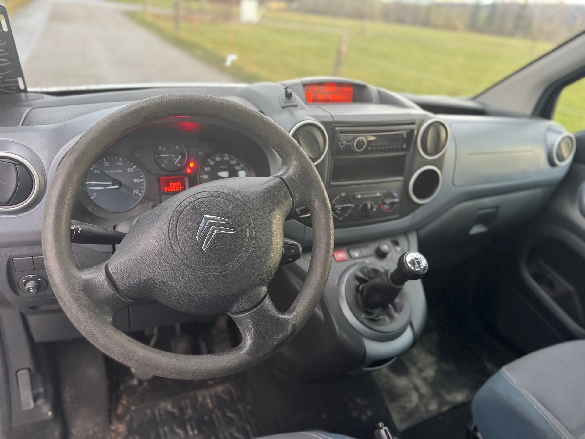 CITROEN Berlingo 1.6 16V XTR-image-7